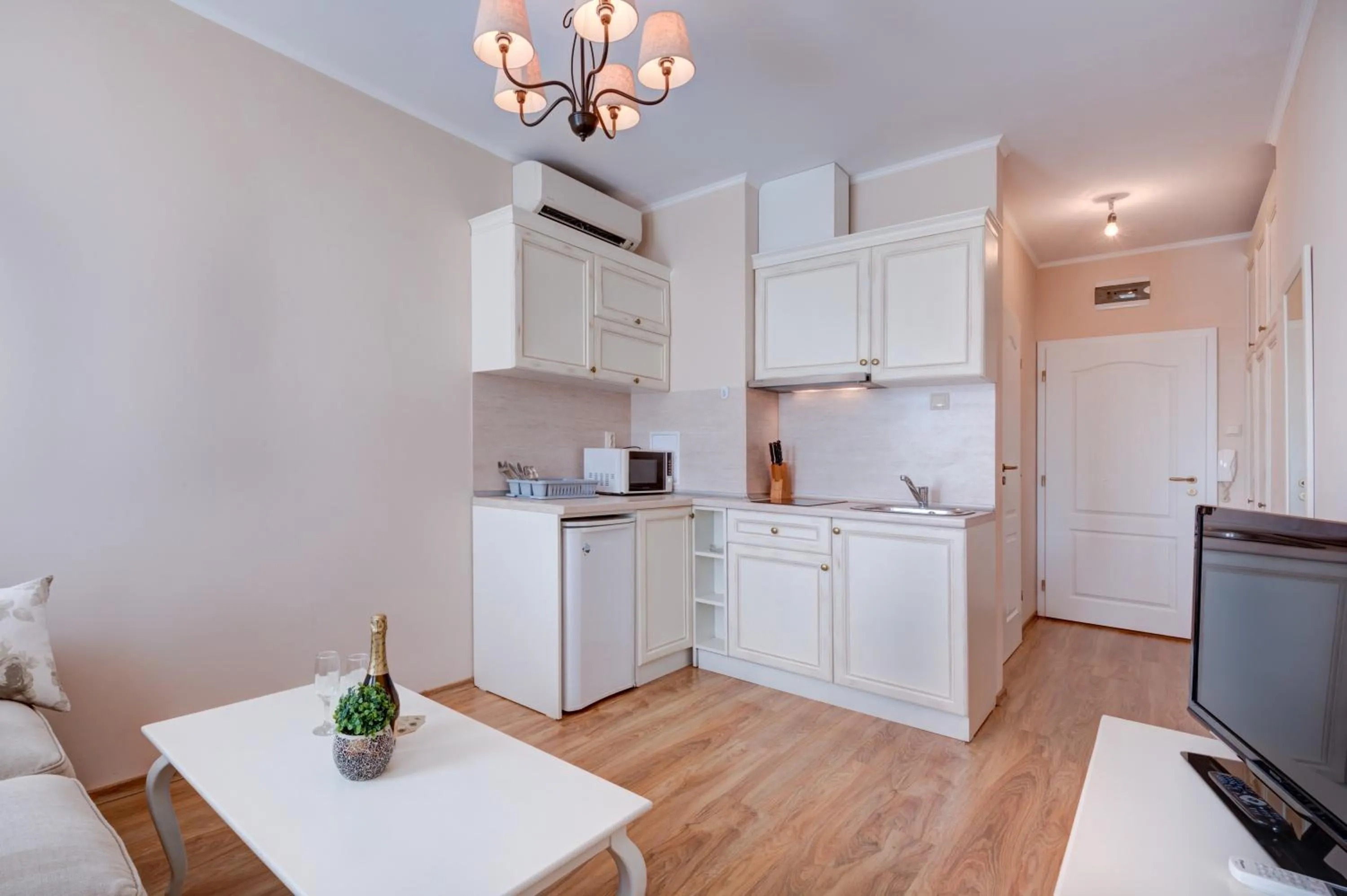 Dining area in Dawn Park Complex