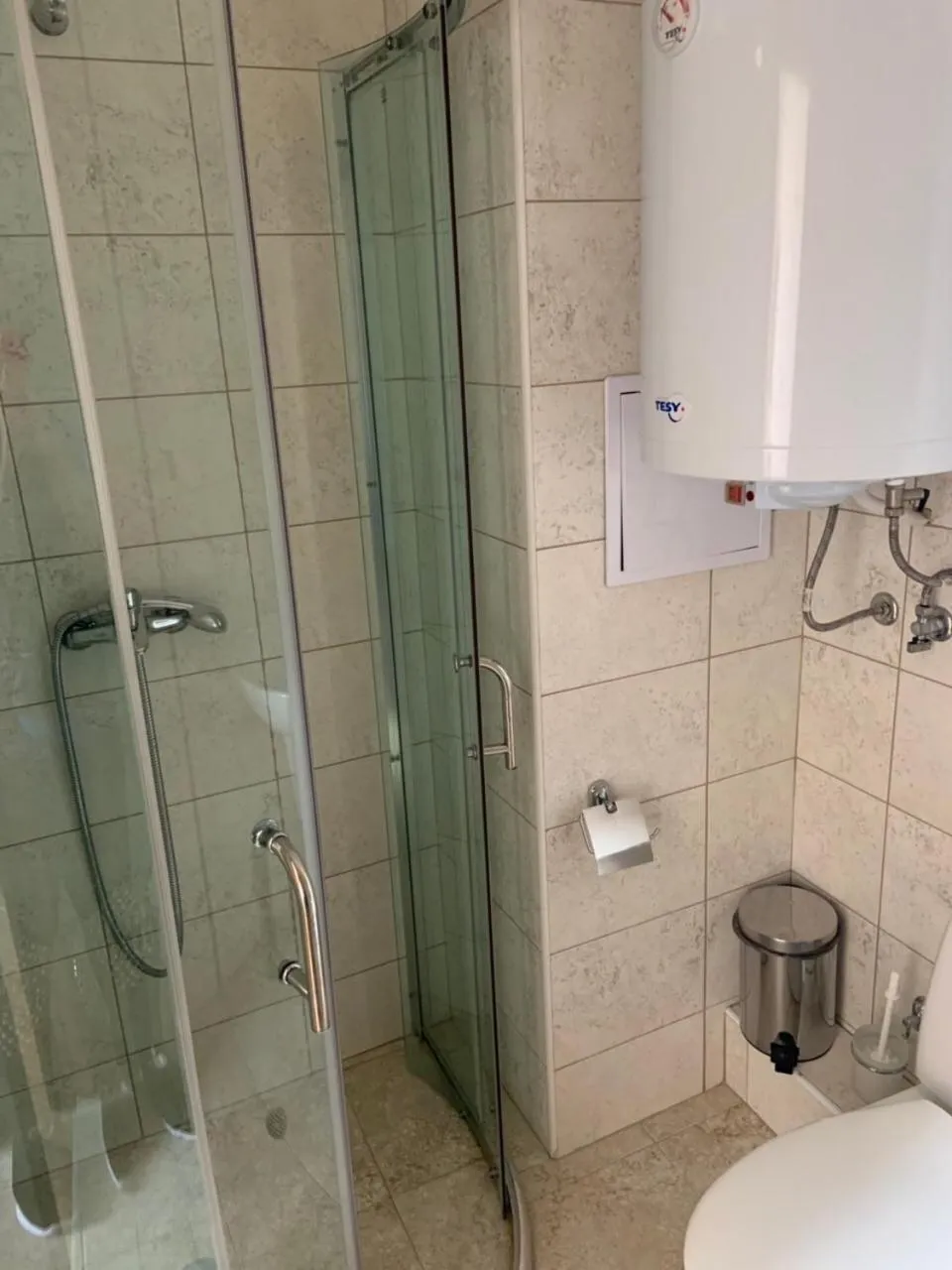 Bathroom in Dawn Park Complex