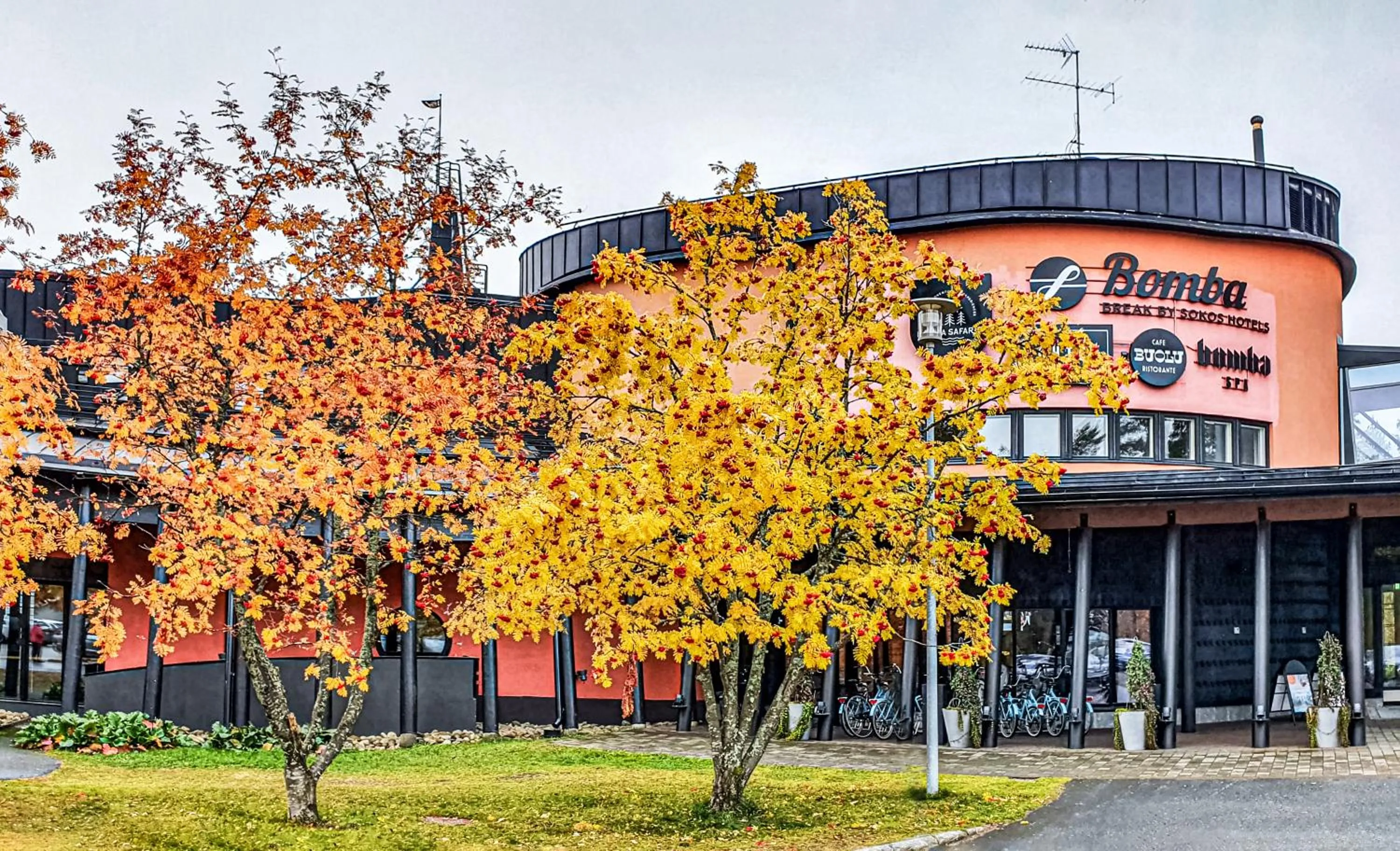 Property building in Break Sokos Hotel Bomba