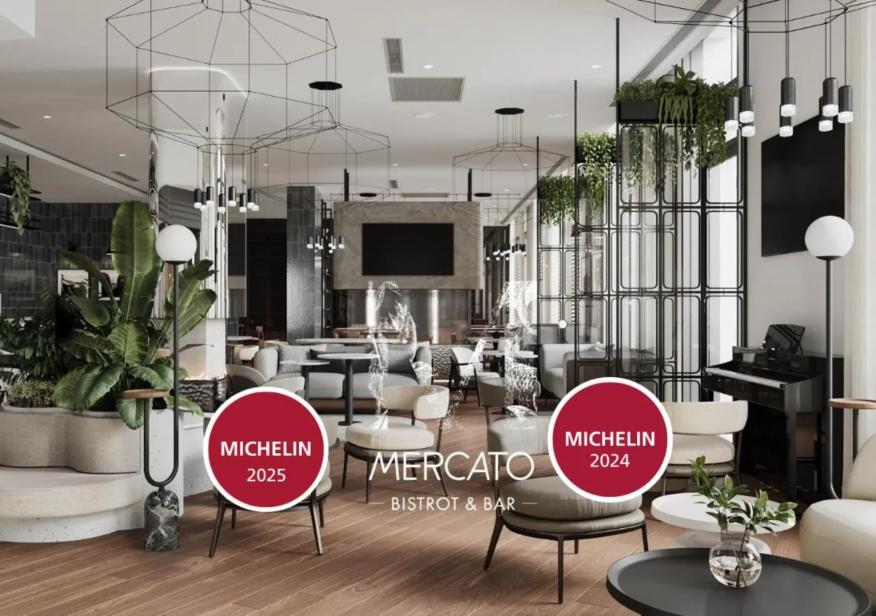 Restaurant/places to eat in Hilton Gdansk