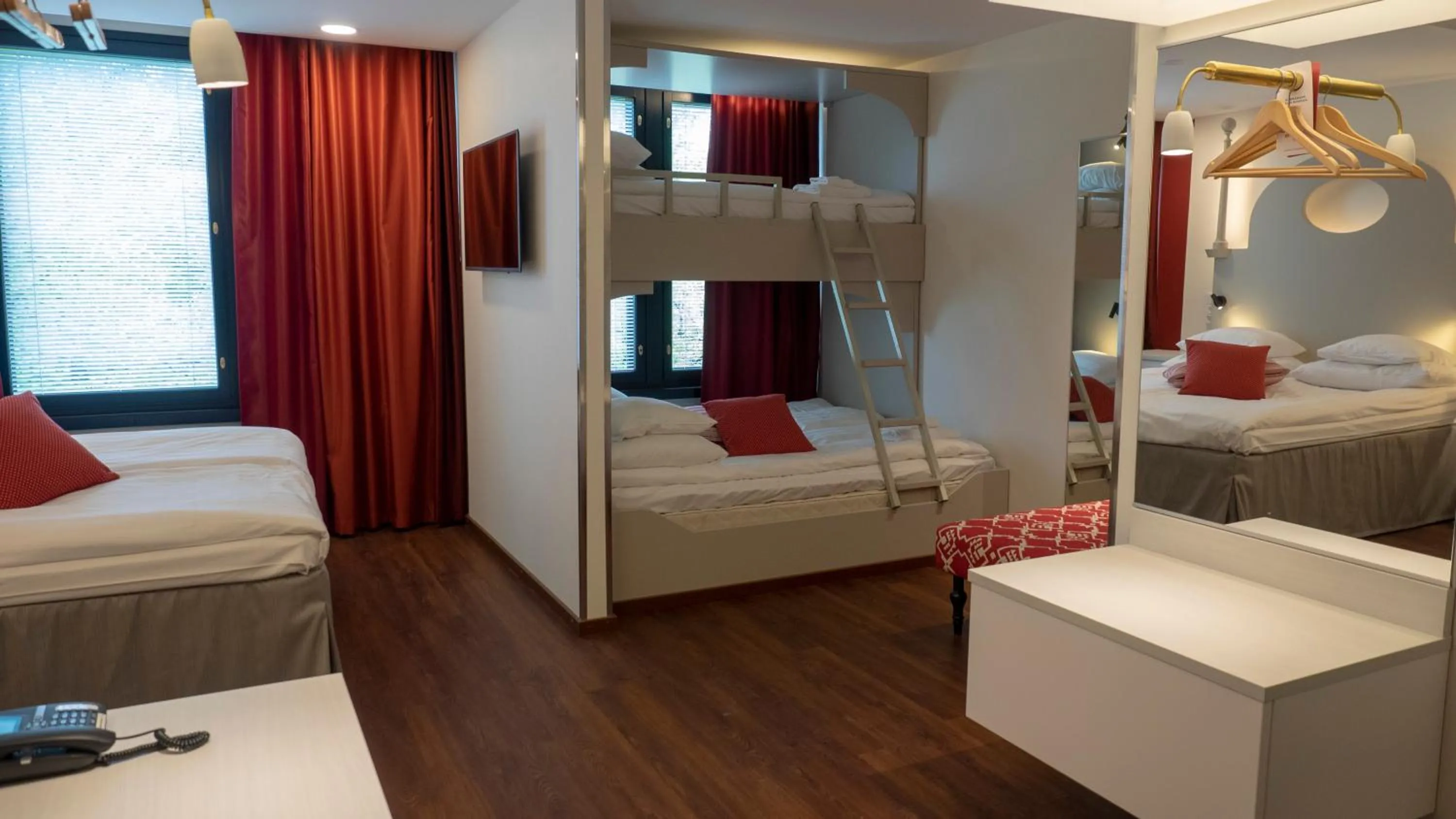 bunk bed, Bed in Original Sokos Hotel Seurahuone Kotka