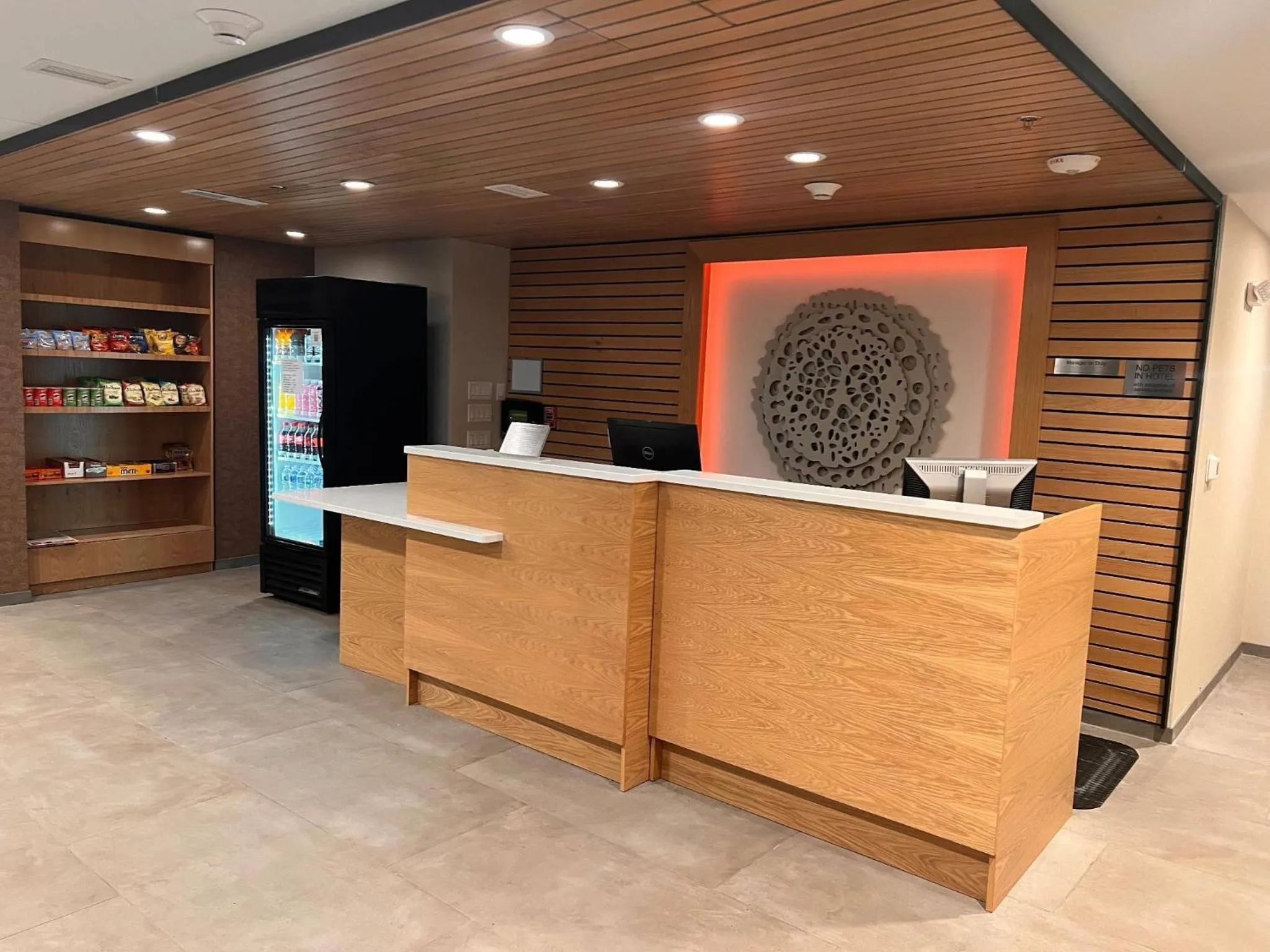 Lobby or reception in Fairfield by Marriott Inn & Suites Charleston Downtown