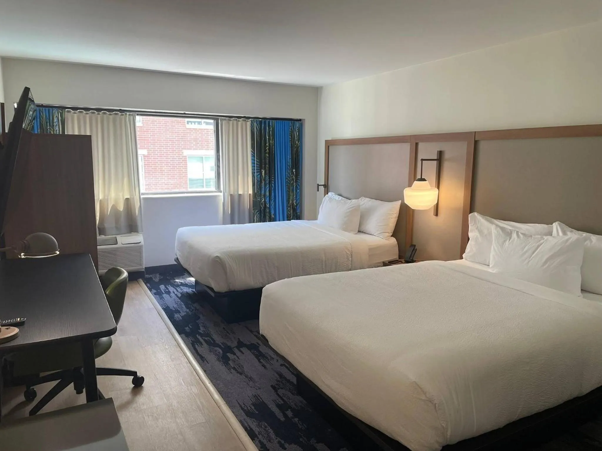 Bedroom, Bed in Fairfield by Marriott Inn & Suites Charleston Downtown