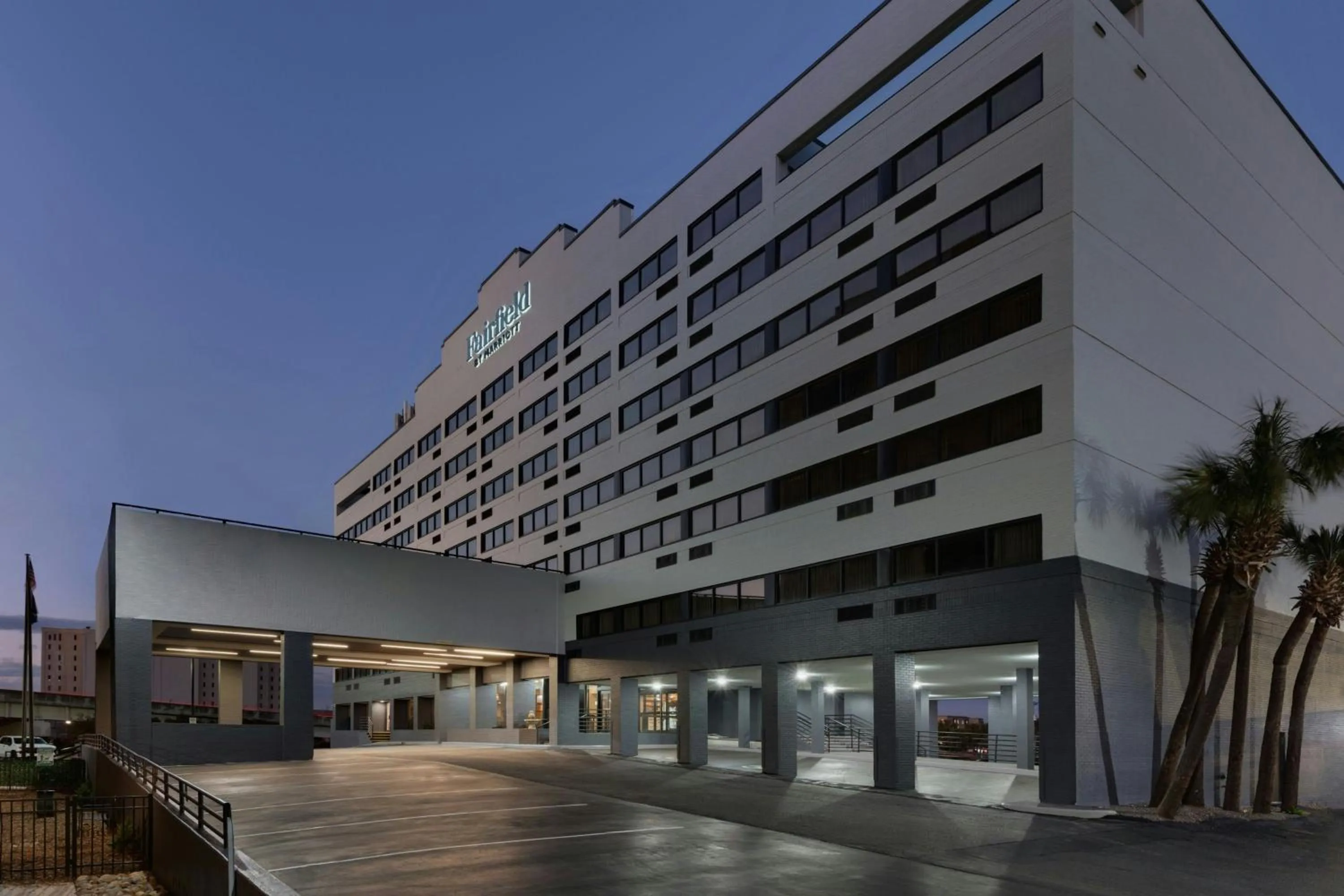 Property building in Fairfield by Marriott Inn & Suites Charleston Downtown