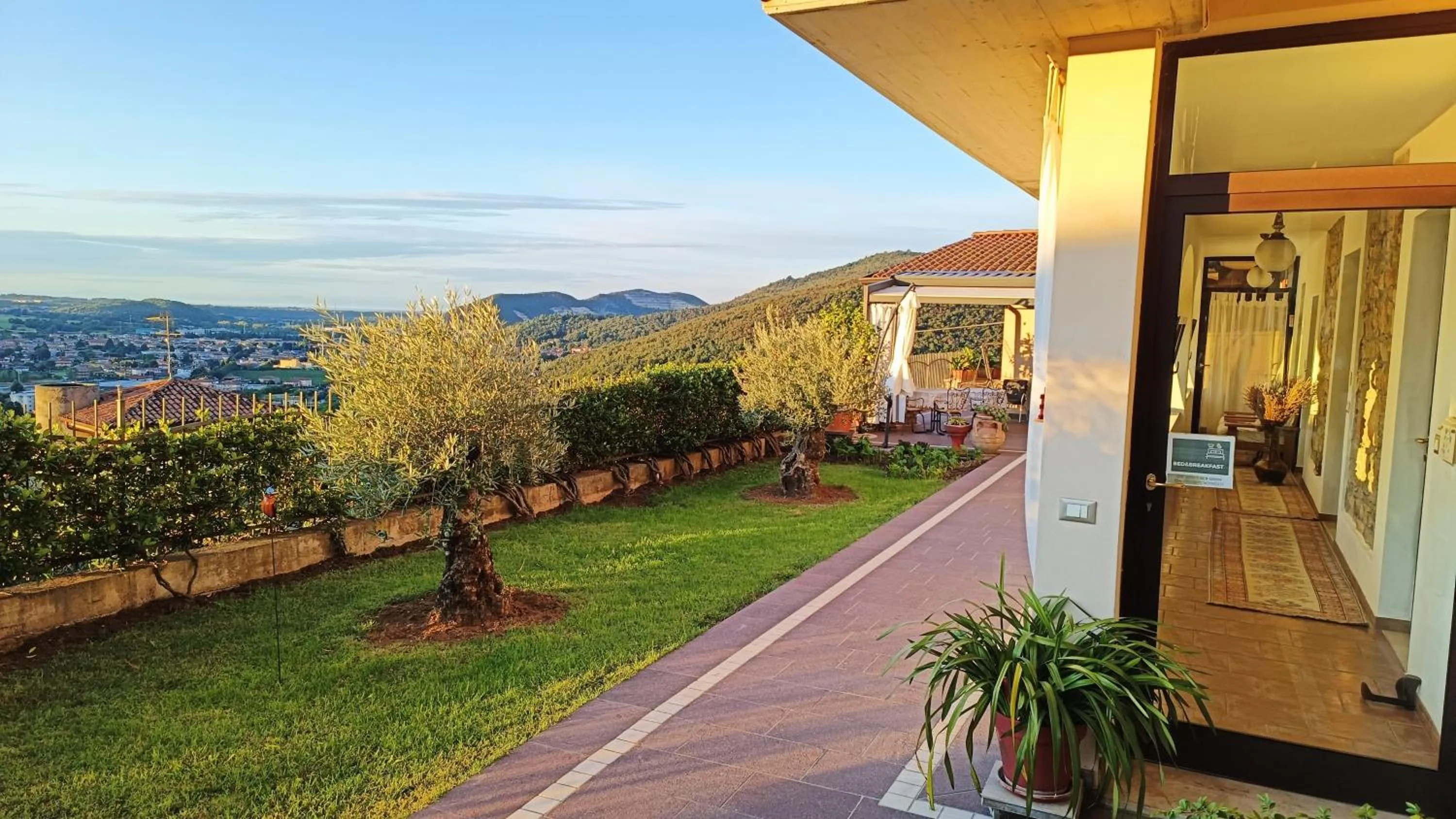 Property building in Ca' Pietra di Nonno Pietro