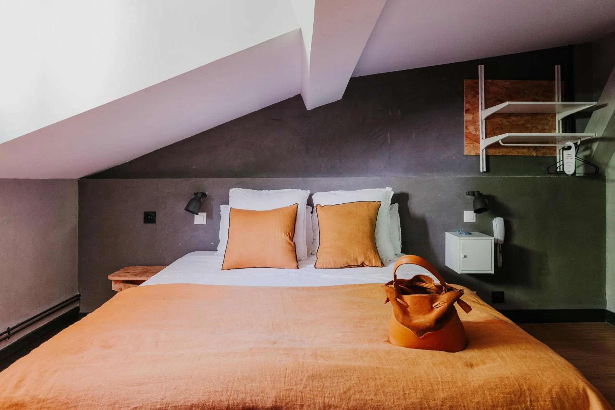 Bedroom, Bed in Hôtel Taggât