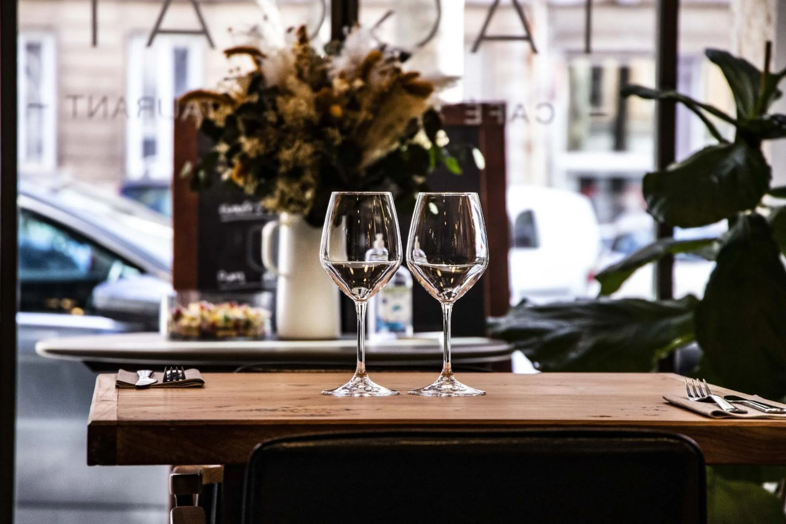 Dining area in Hôtel Taggât