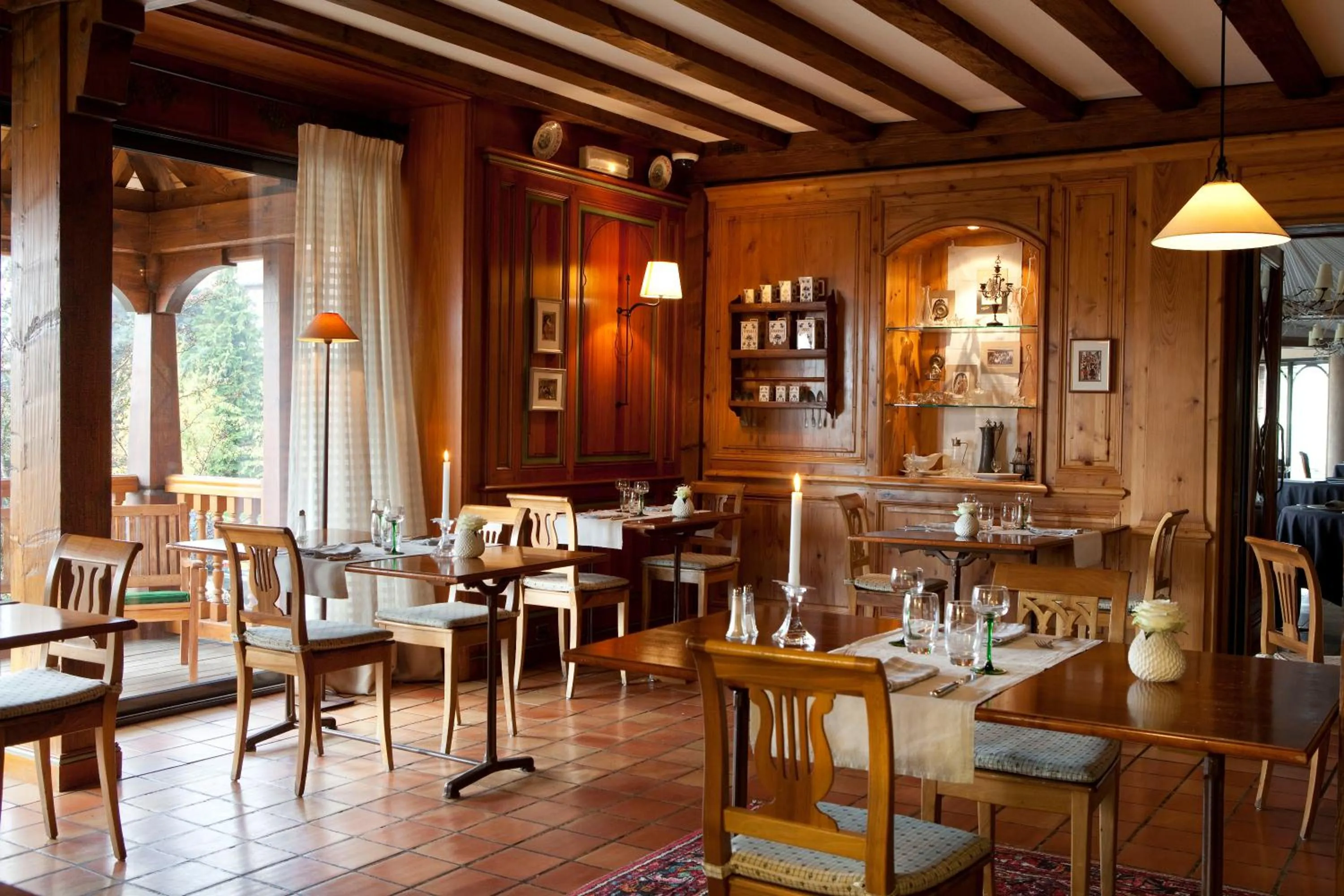 Restaurant/places to eat in Logis Hotel Le Parc & Spa