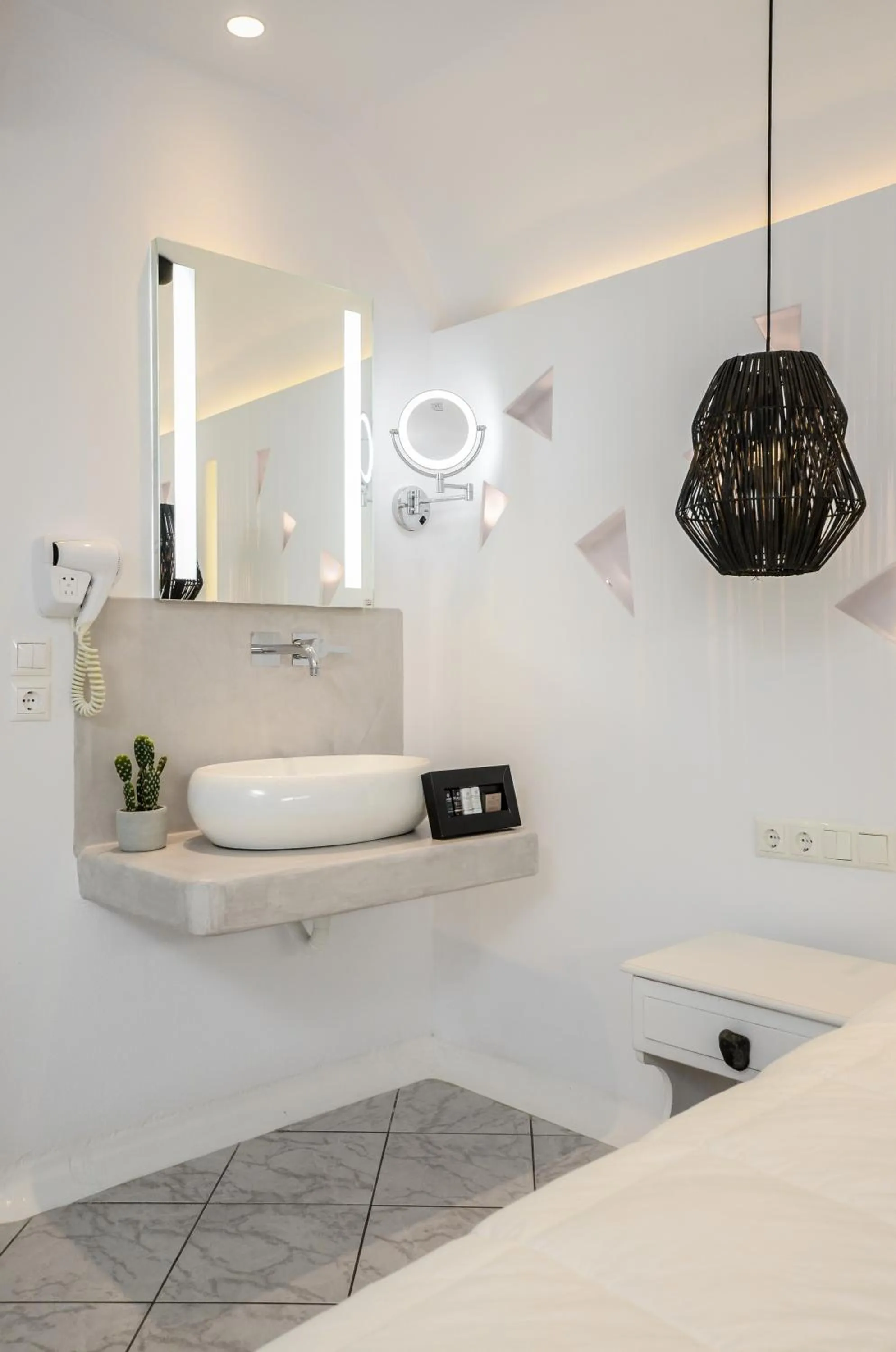 Naxos Evilion Luxury Apartments & Suites