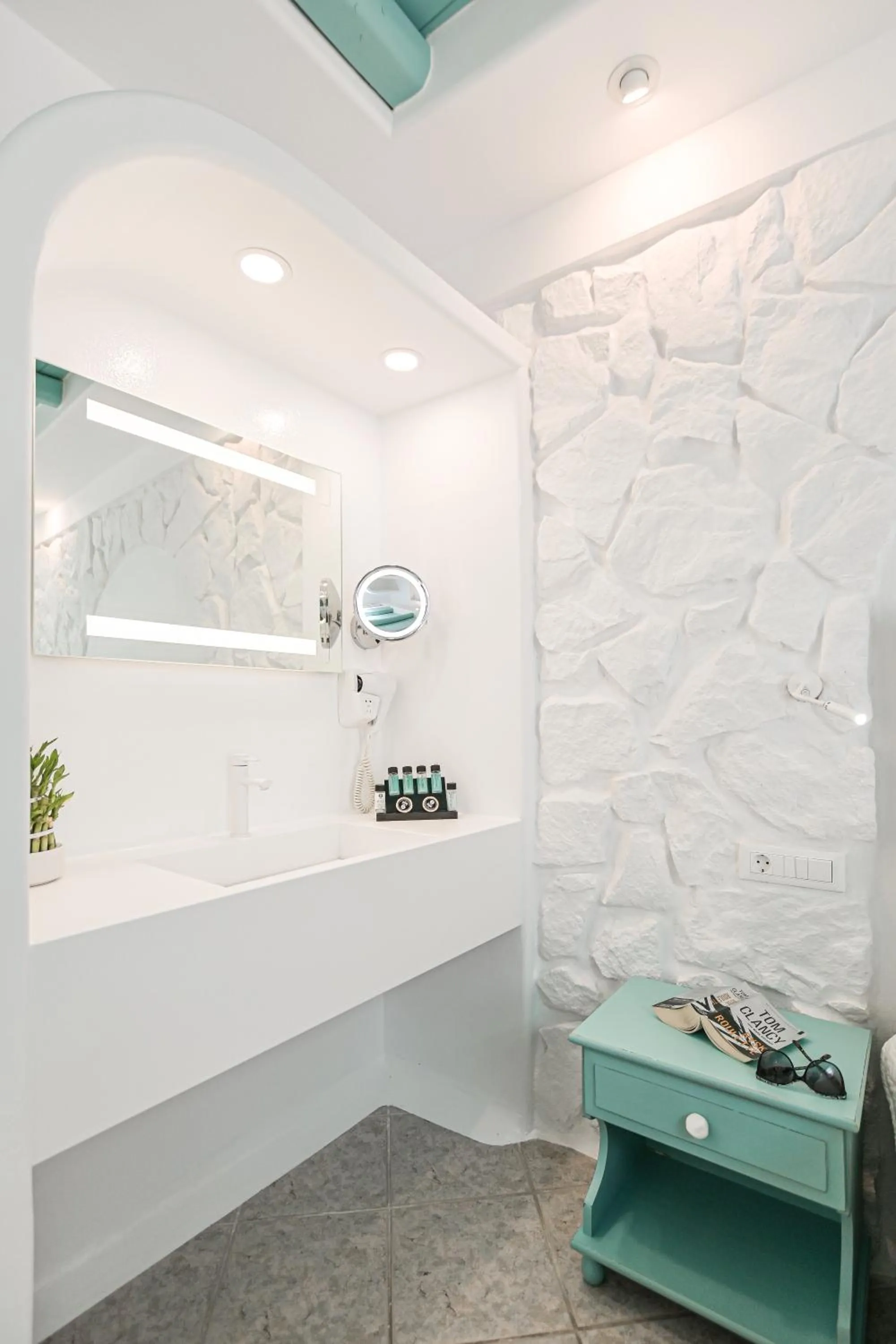 Naxos Evilion Luxury Apartments & Suites