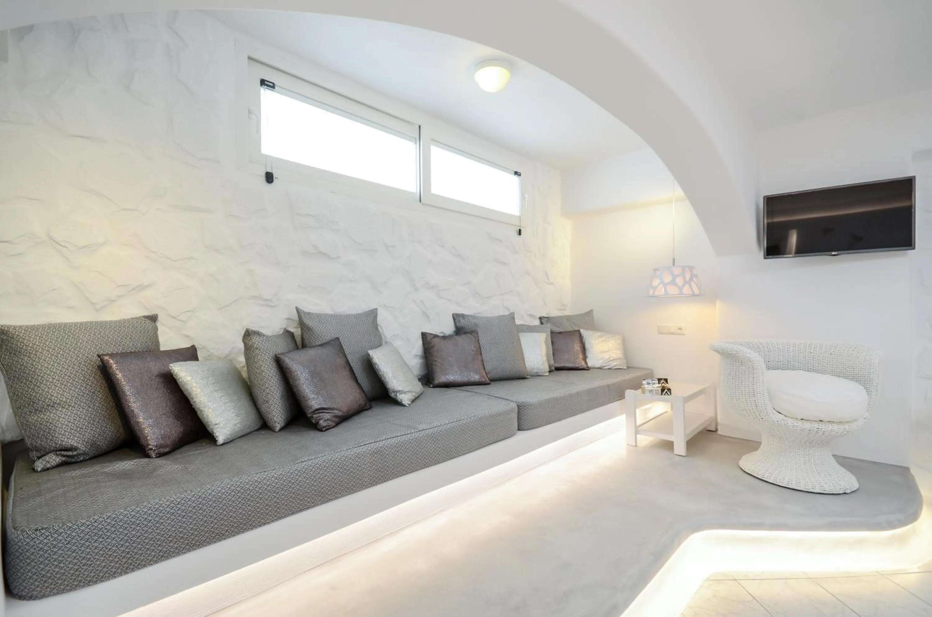 Decorative detail in Naxos Evilion Luxury Apartments & Suites