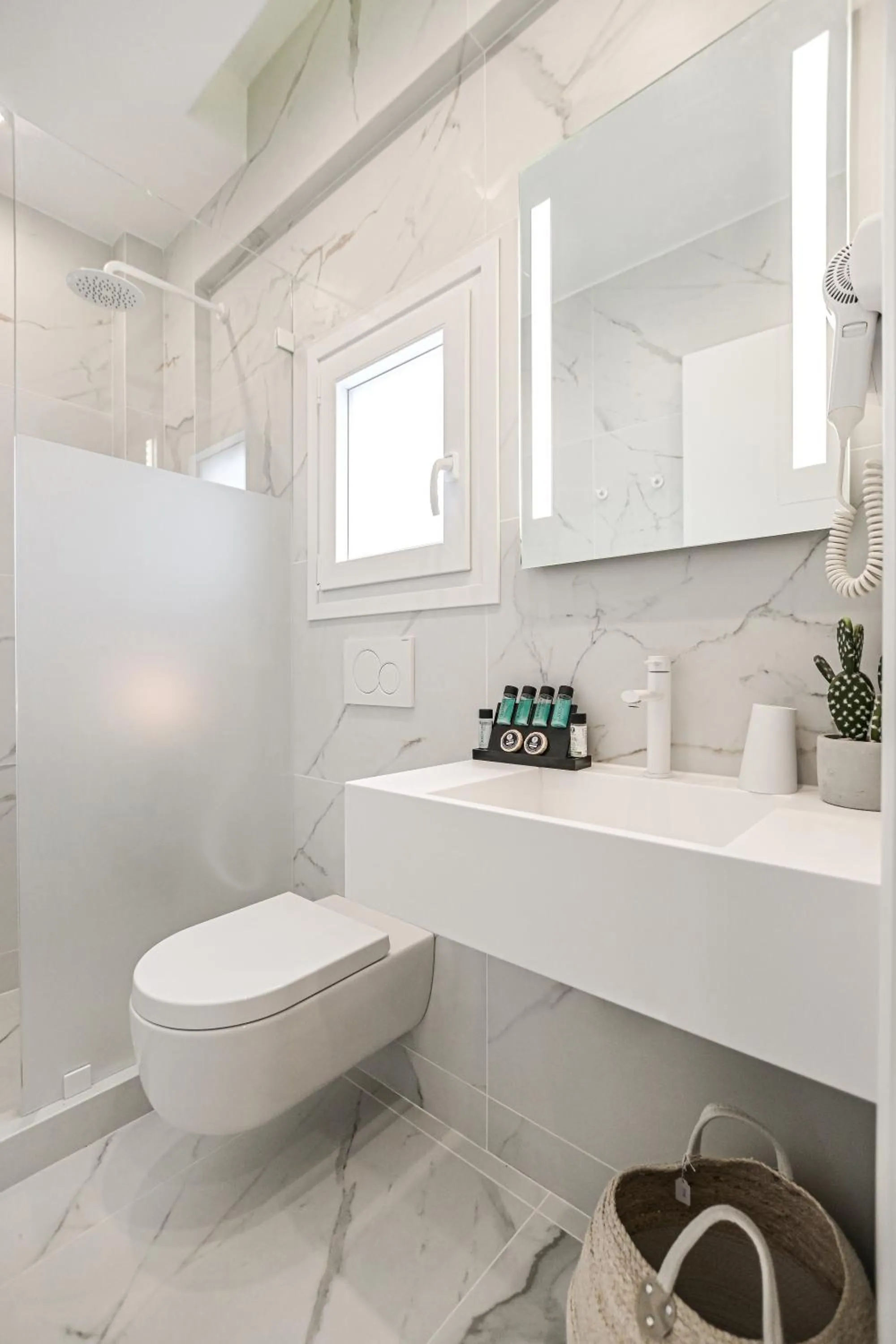 Naxos Evilion Luxury Apartments & Suites