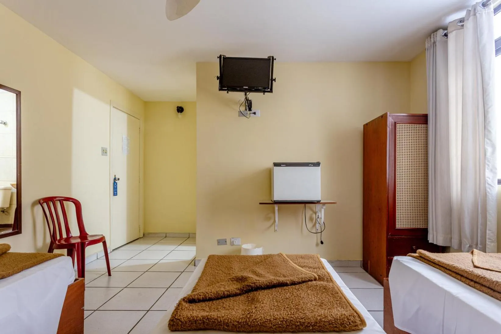 Bedroom, Bed in Daher Center Hotel