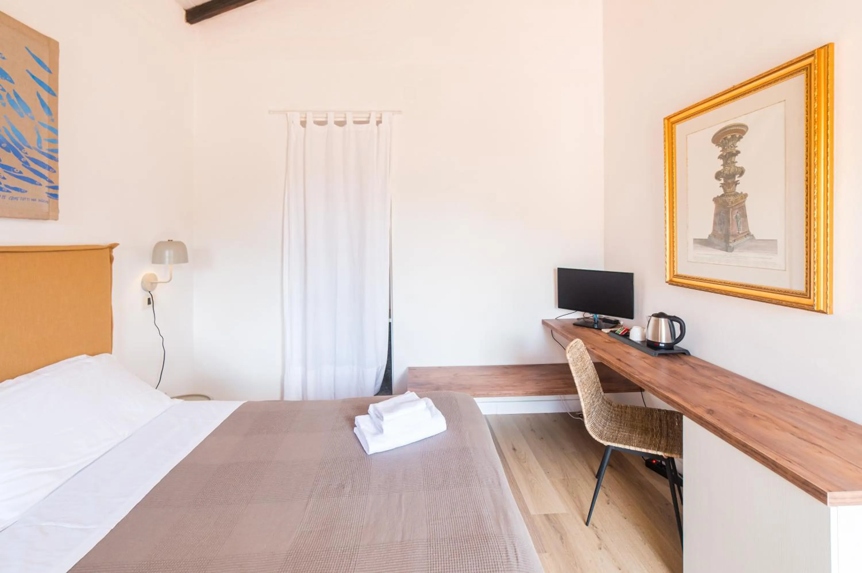 Photo of the whole room, Bed in Hotel Villino Gallodoro