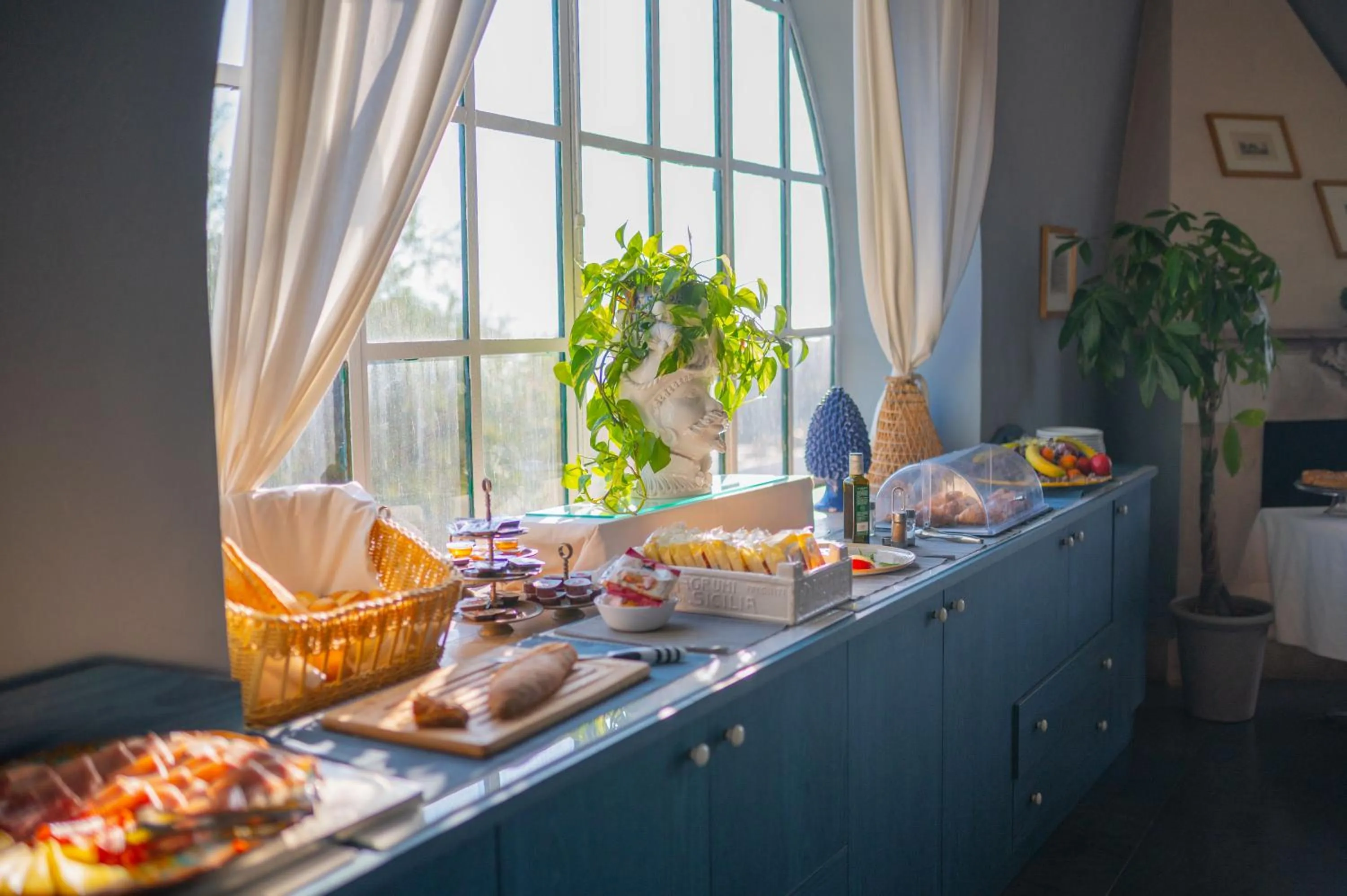 Breakfast in Hotel Villino Gallodoro