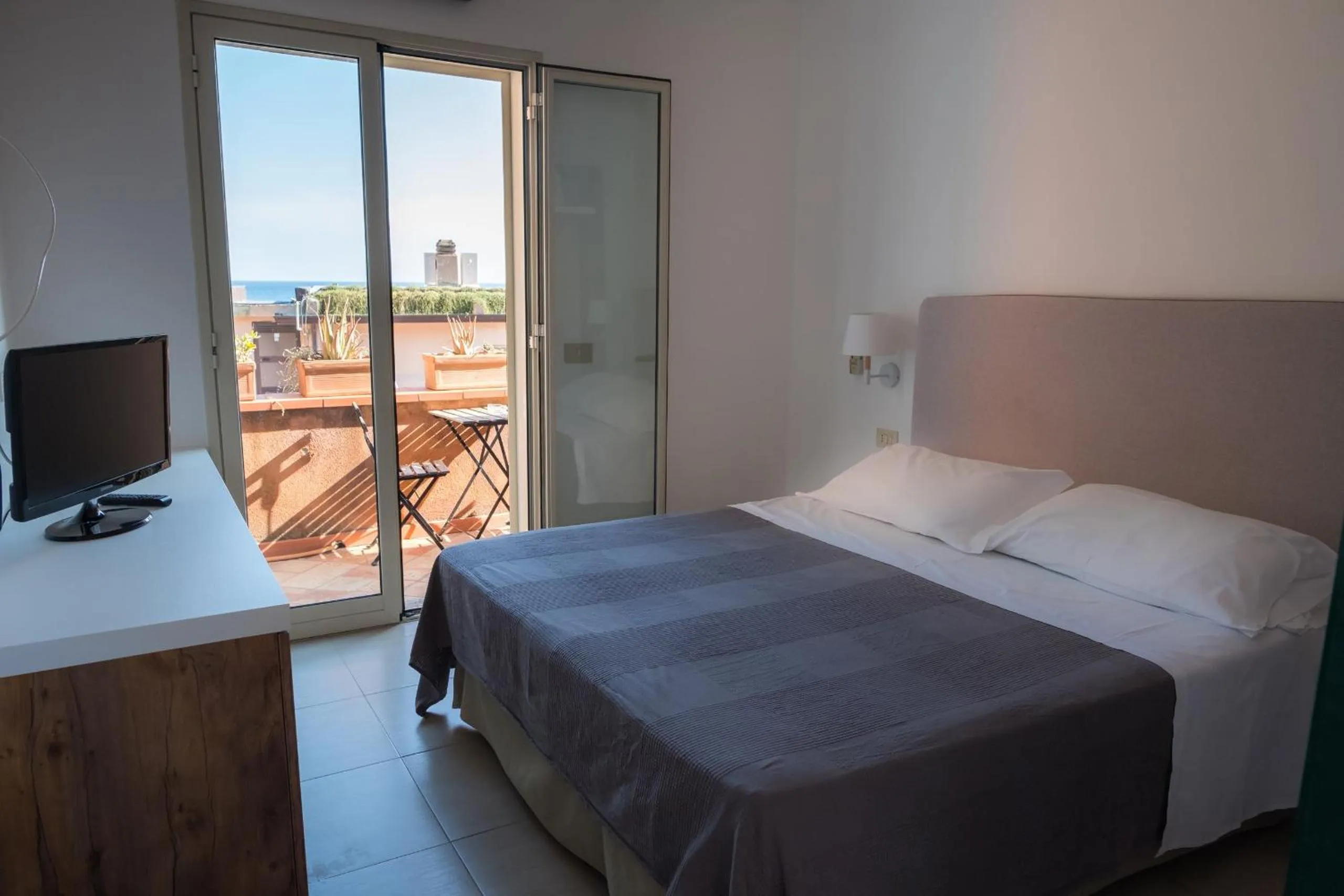 TV and multimedia, Bed in Hotel Villino Gallodoro