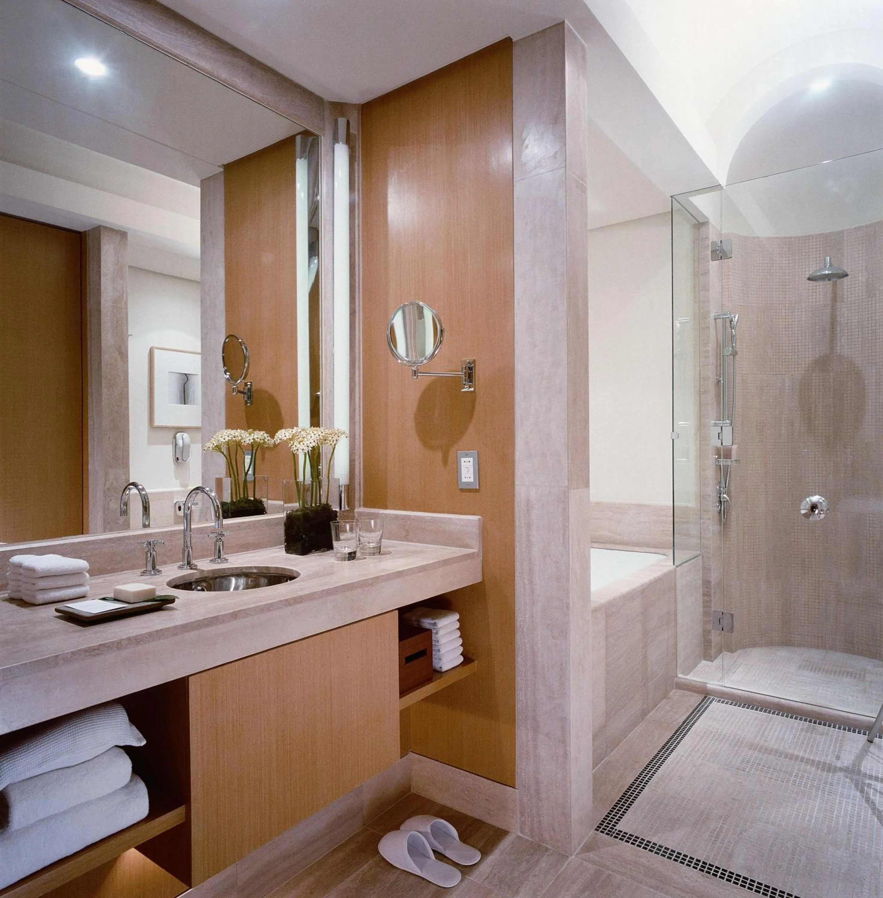 Bathroom in Grand Hyatt São Paulo