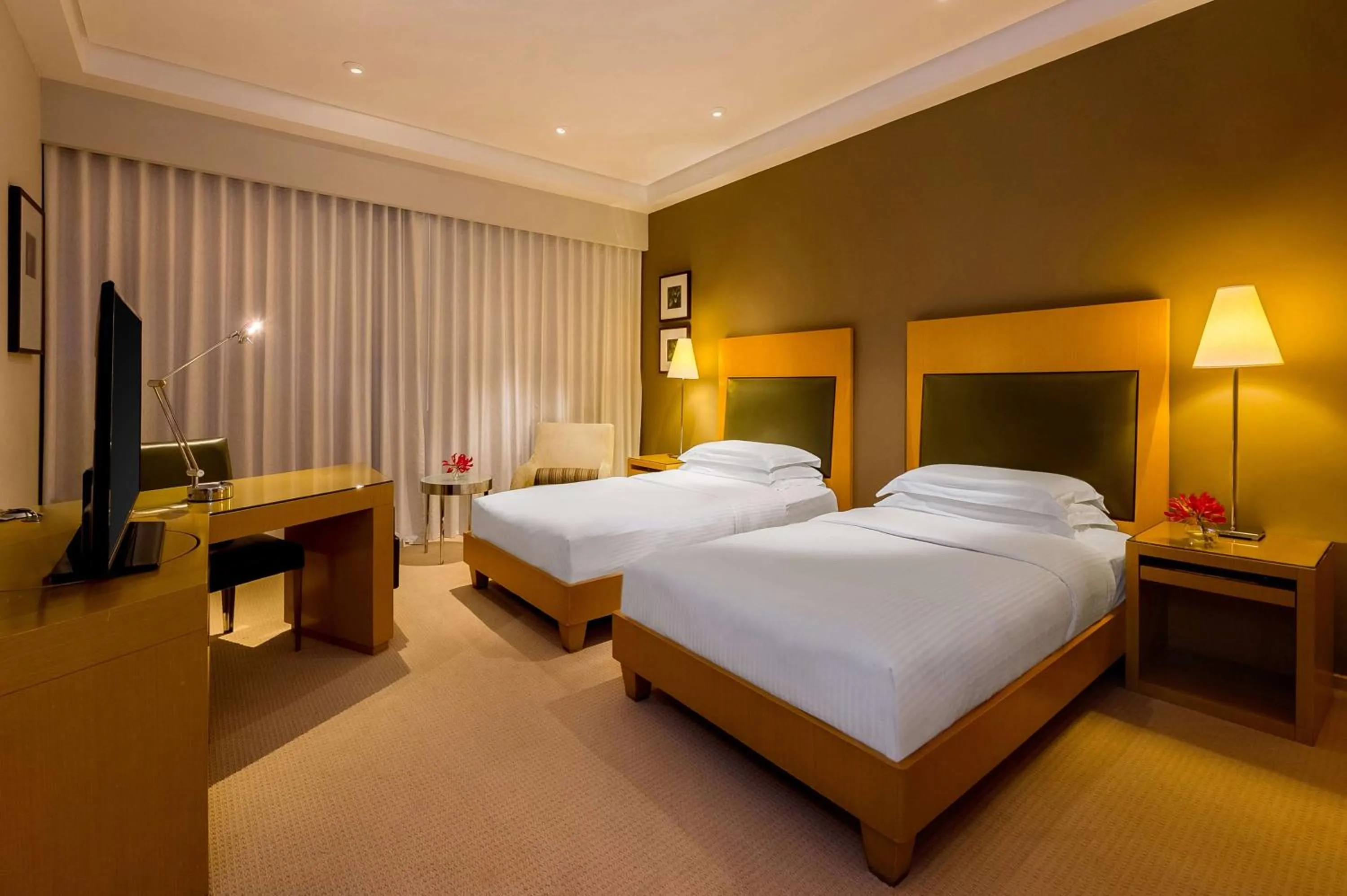 Bedroom, Bed in Grand Hyatt São Paulo