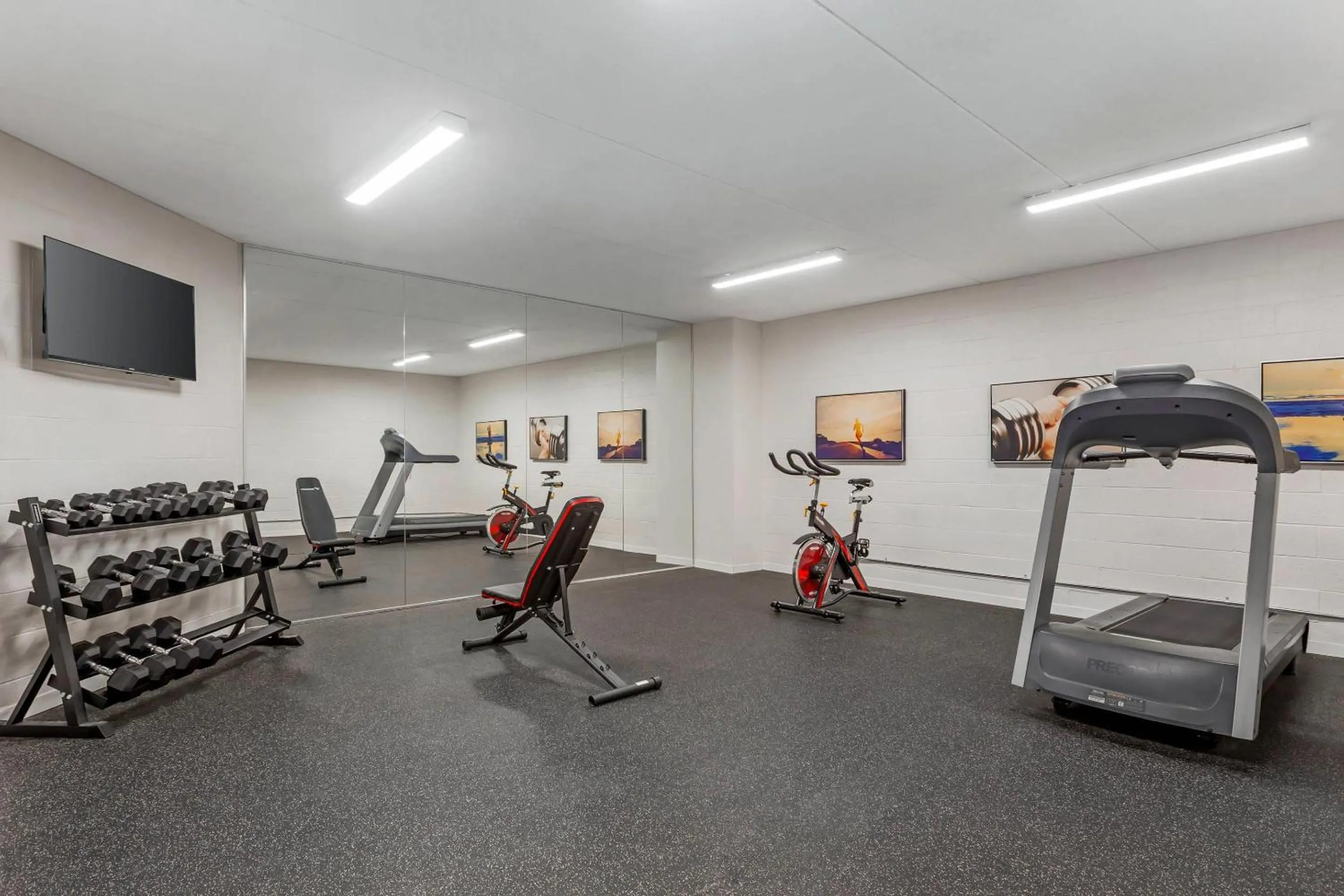 Fitness centre/facilities in Quality Suites