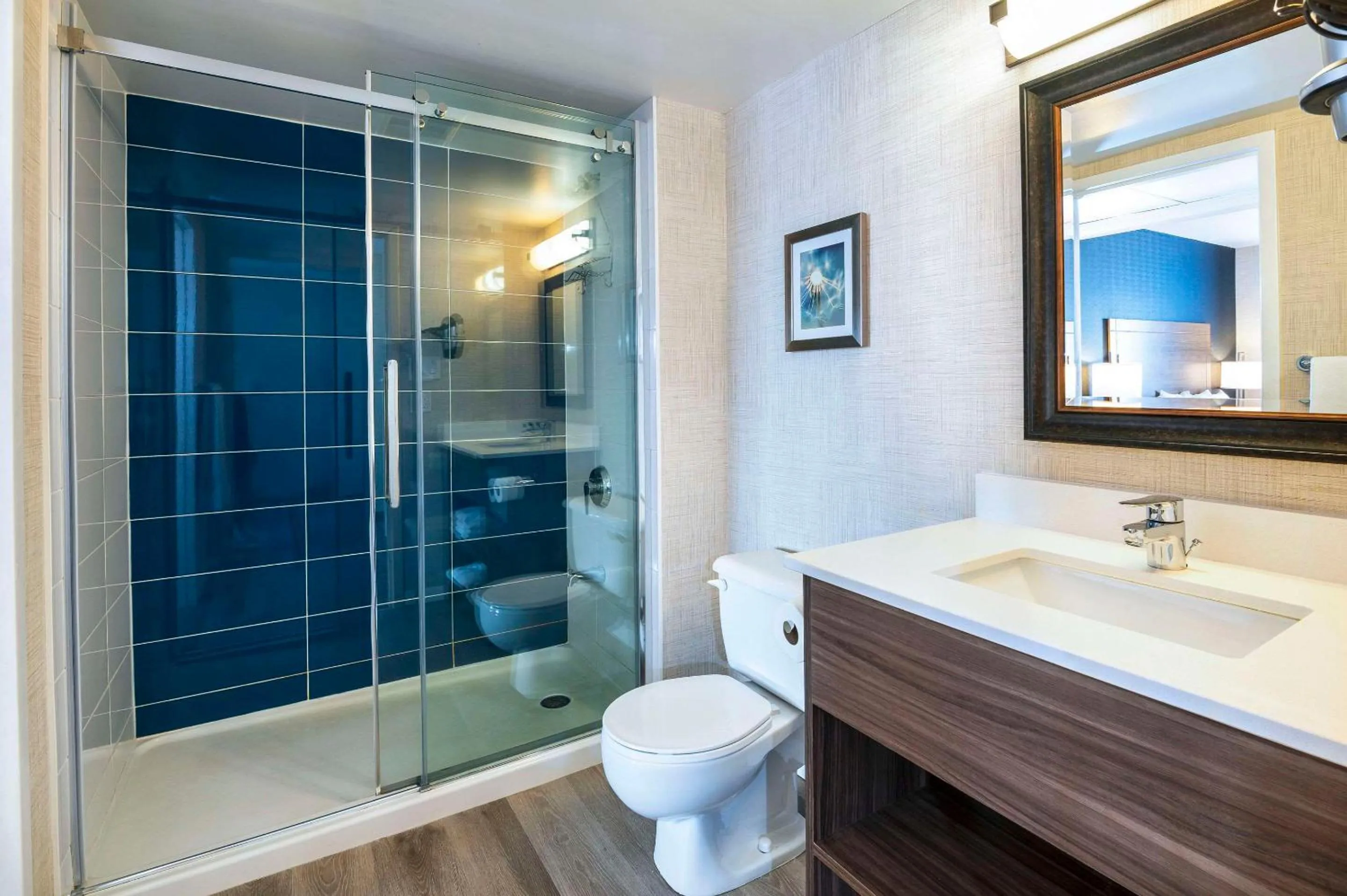 Bedroom in Quality Suites