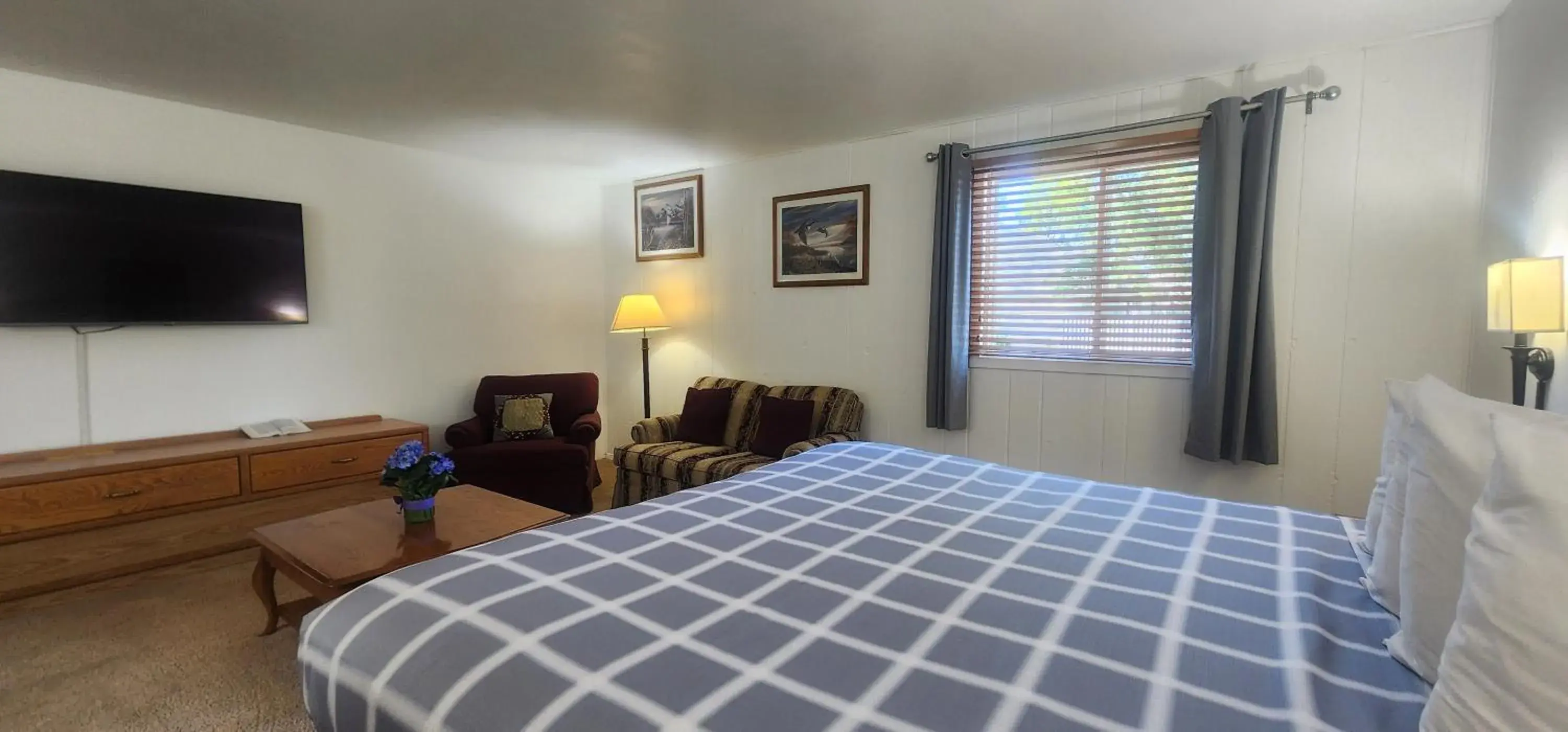 King Suite in Lantern Motel King Suite in Lantern Motel