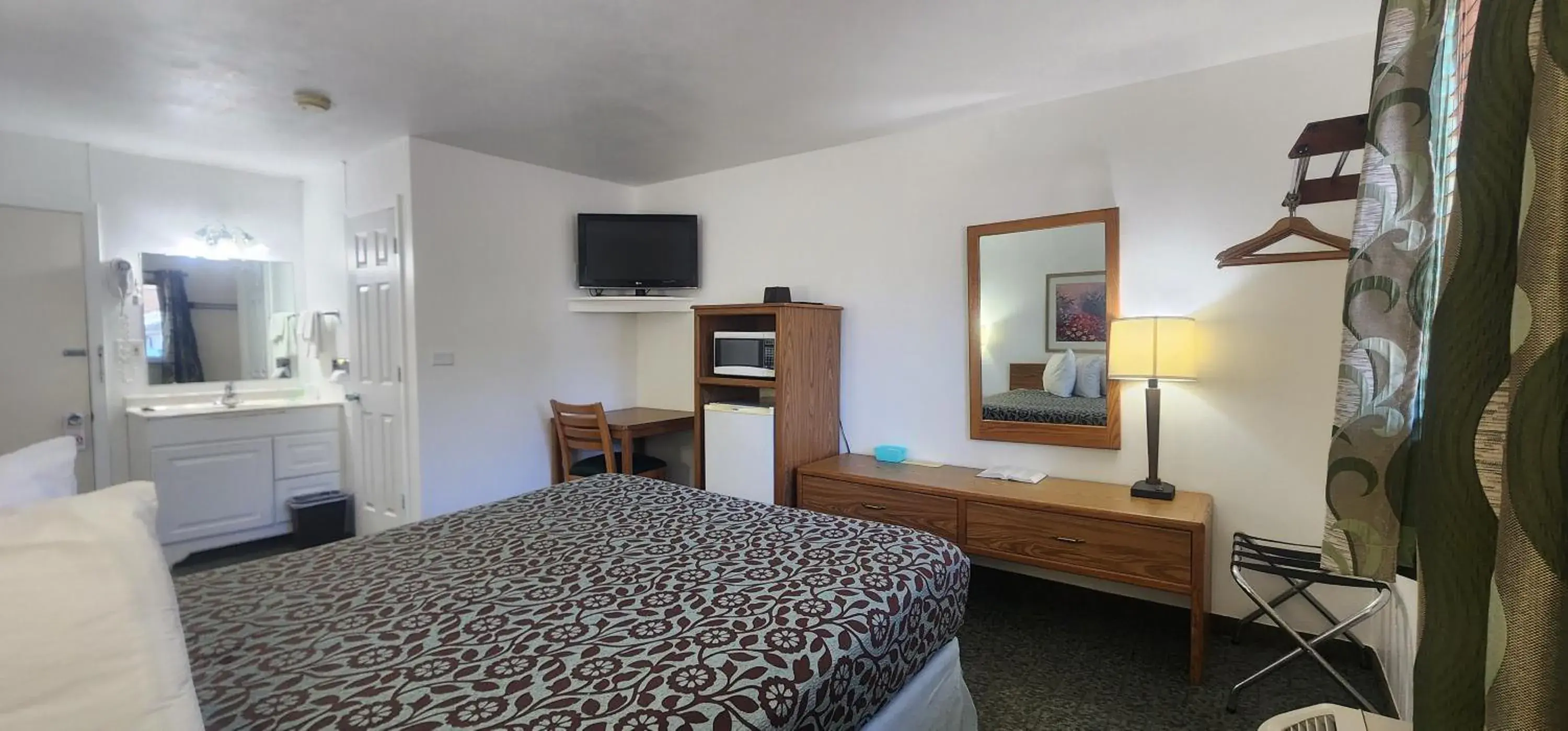 Family Room in Lantern Motel Family Room in Lantern Motel