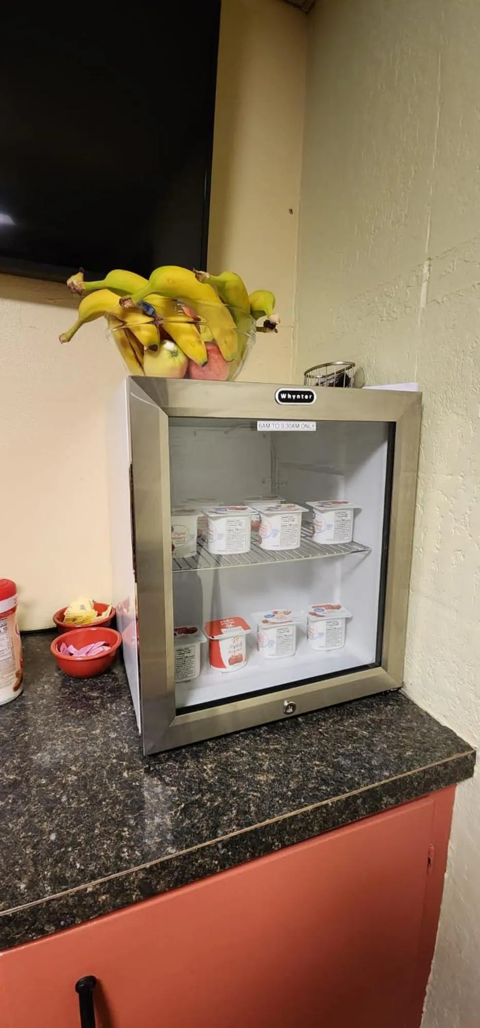 Breakfast in Lantern Motel