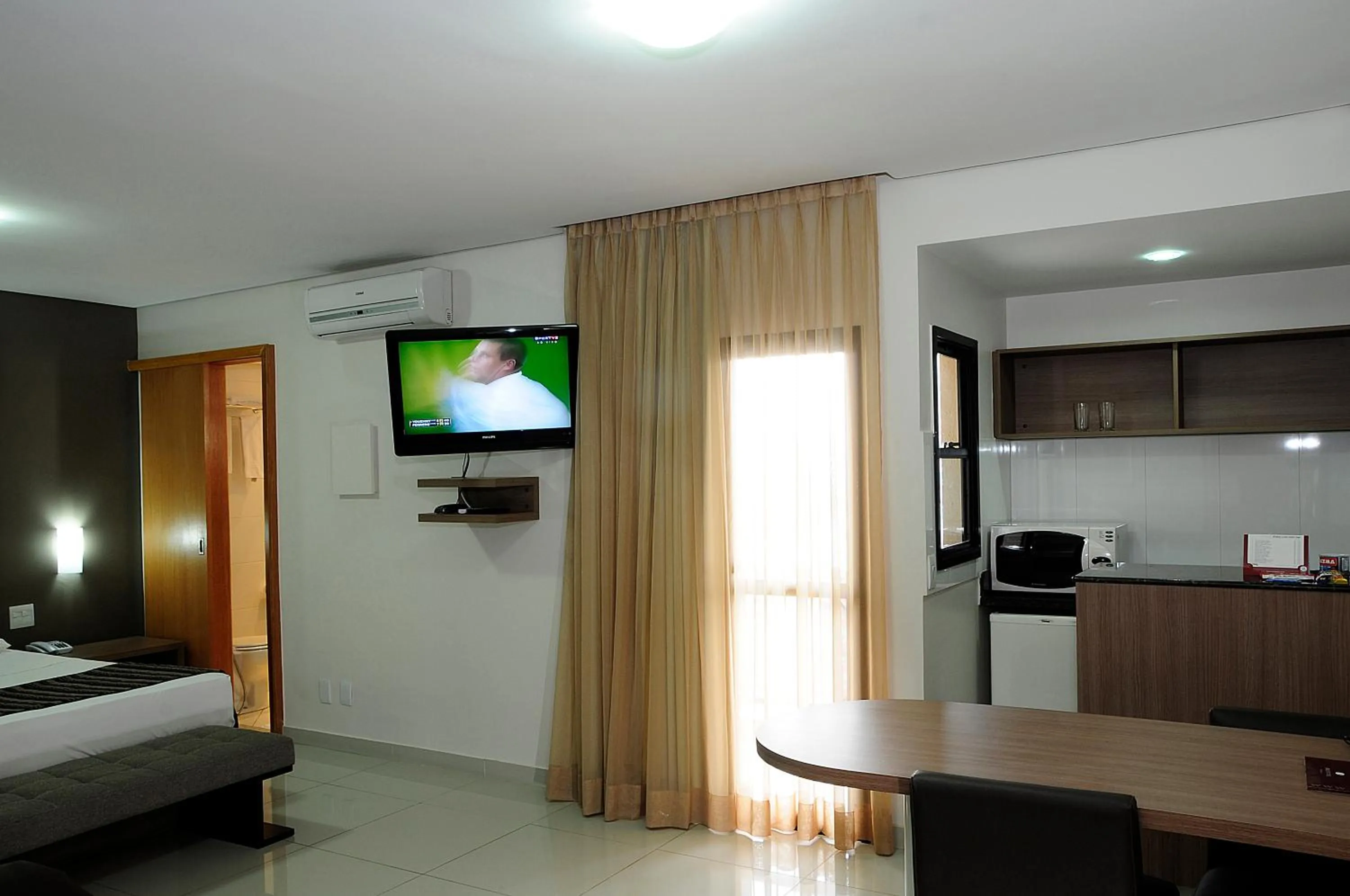 Bedroom in Bristol Evidence Hotel