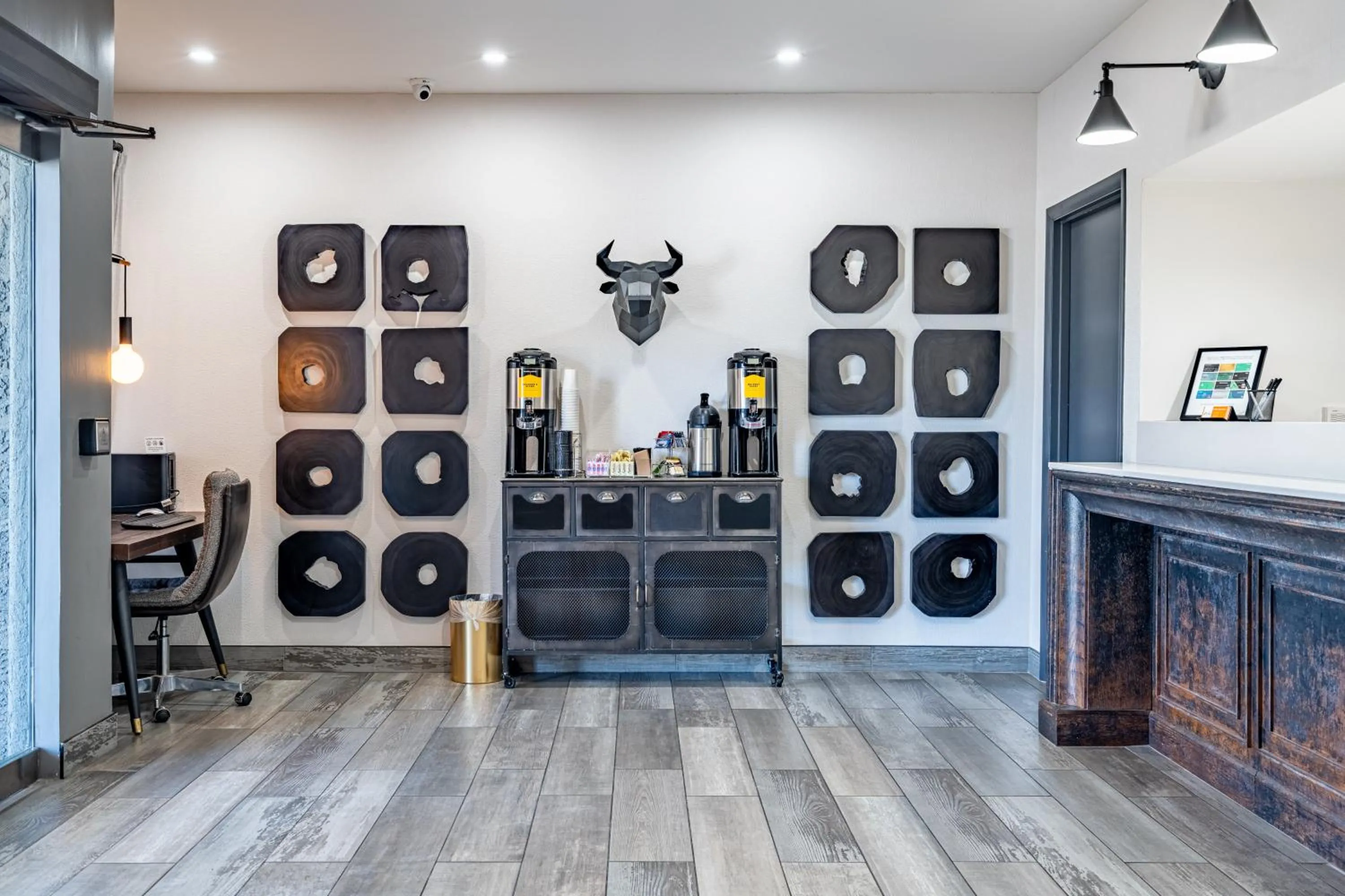 Coffee/tea facilities in 3 Palms Tucson North Foothills