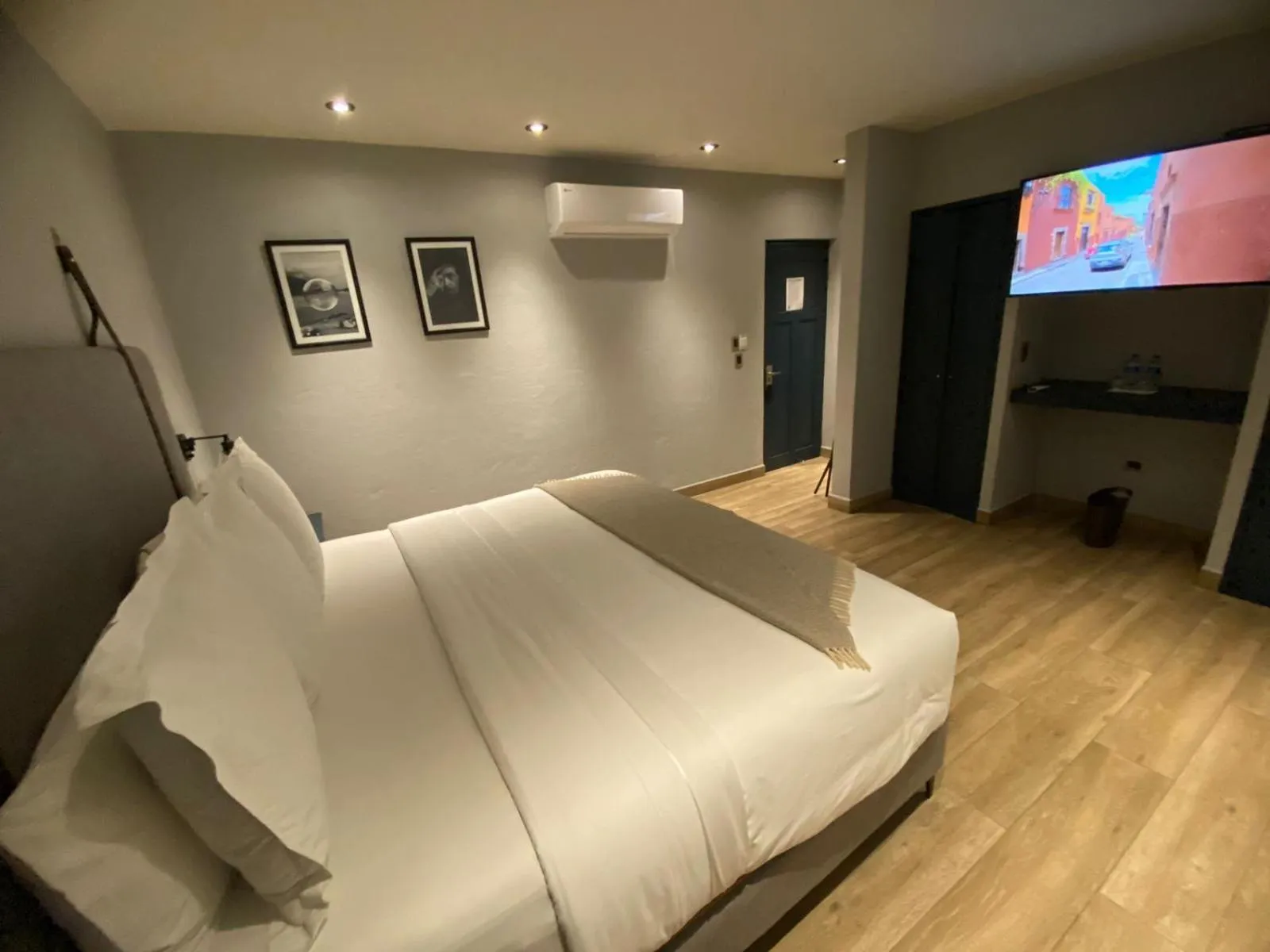 Bed in Hotel Verbena