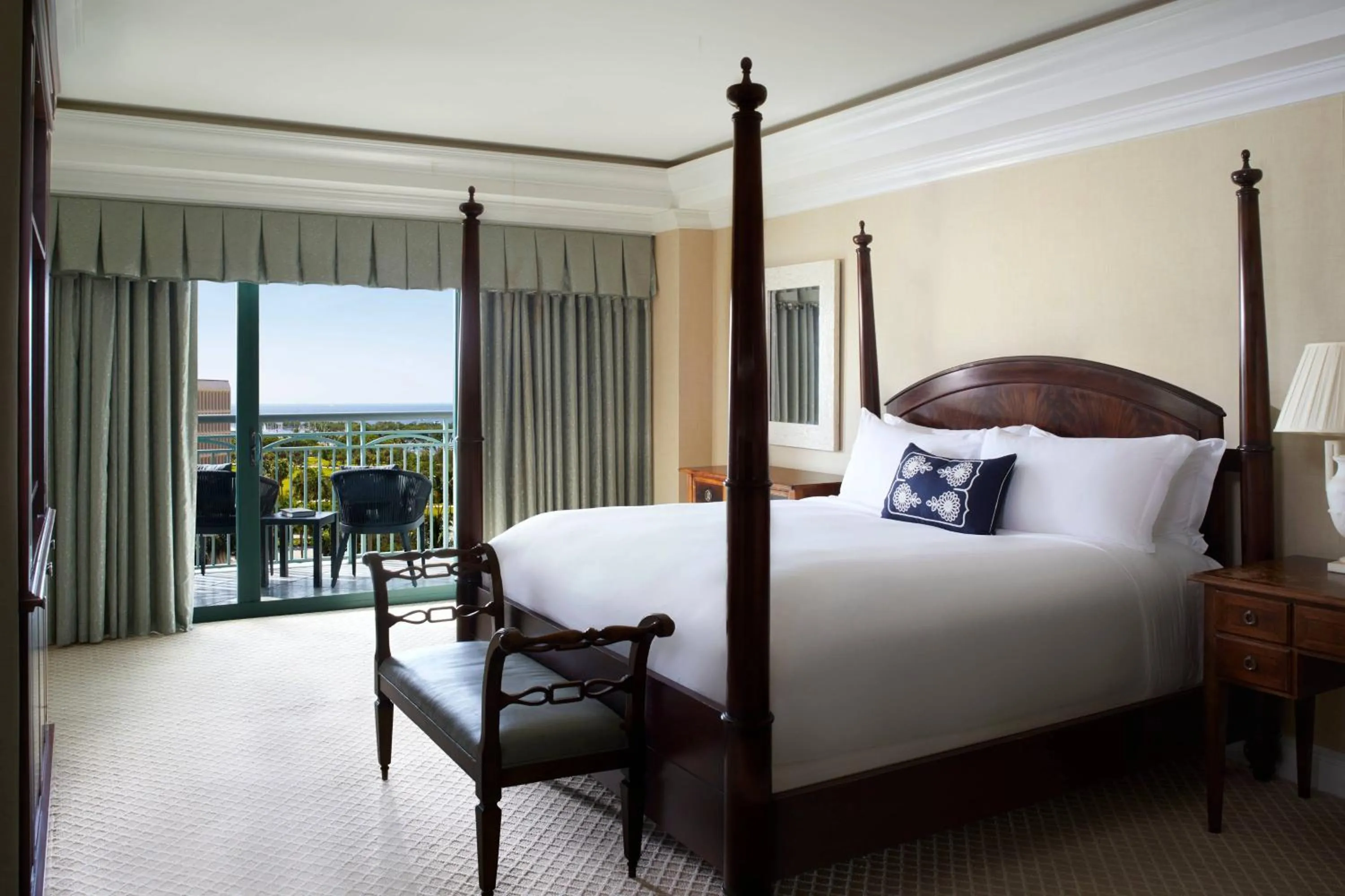 Bedroom, Bed in The Ritz-Carlton Coconut Grove, Miami