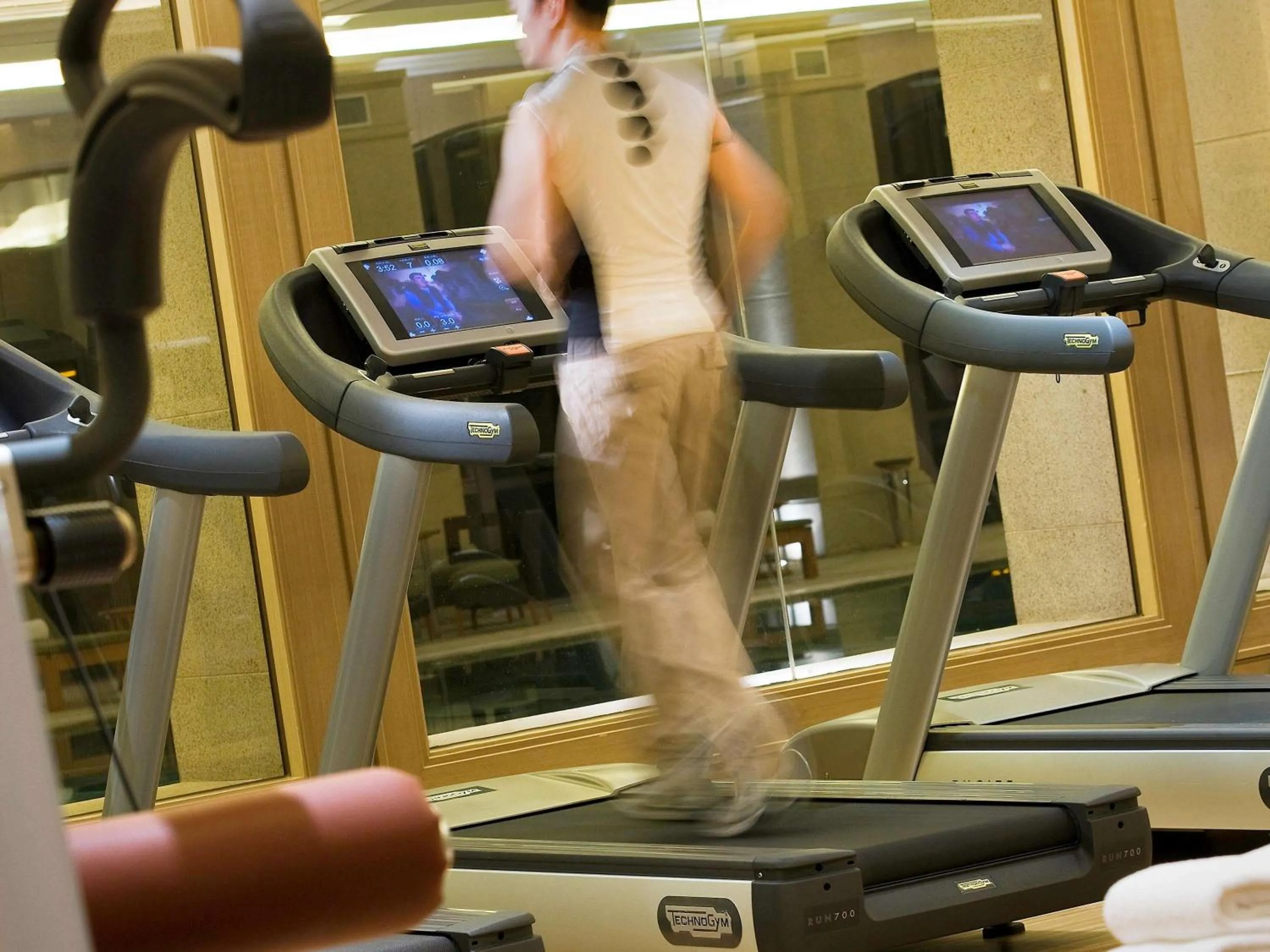 Fitness centre/facilities, Fitness Center/Facilities in Hotel Shanghai Sheshan Oriental - Handwritten Collection