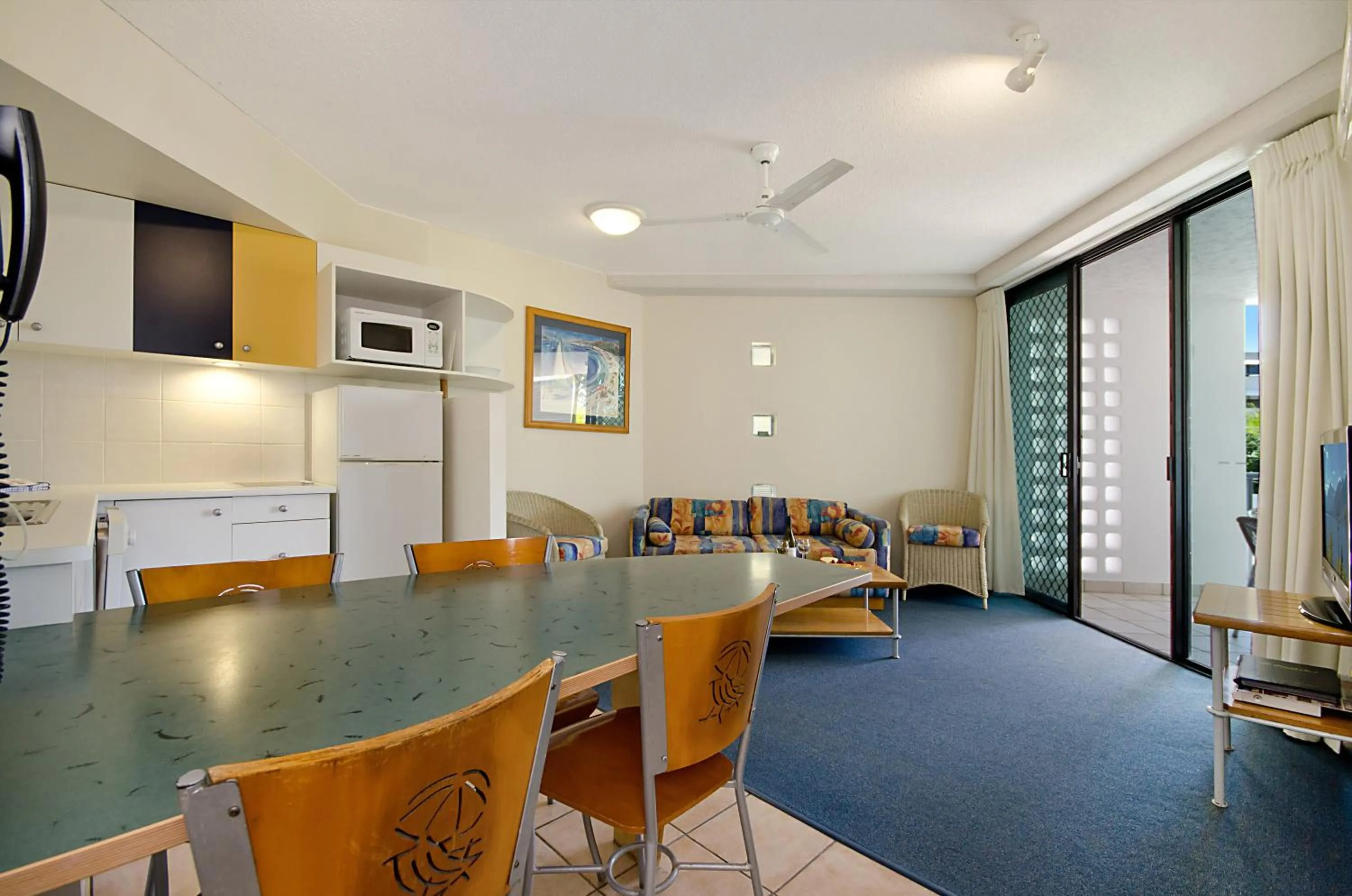 Dining area in Beach Club Resort Mooloolaba