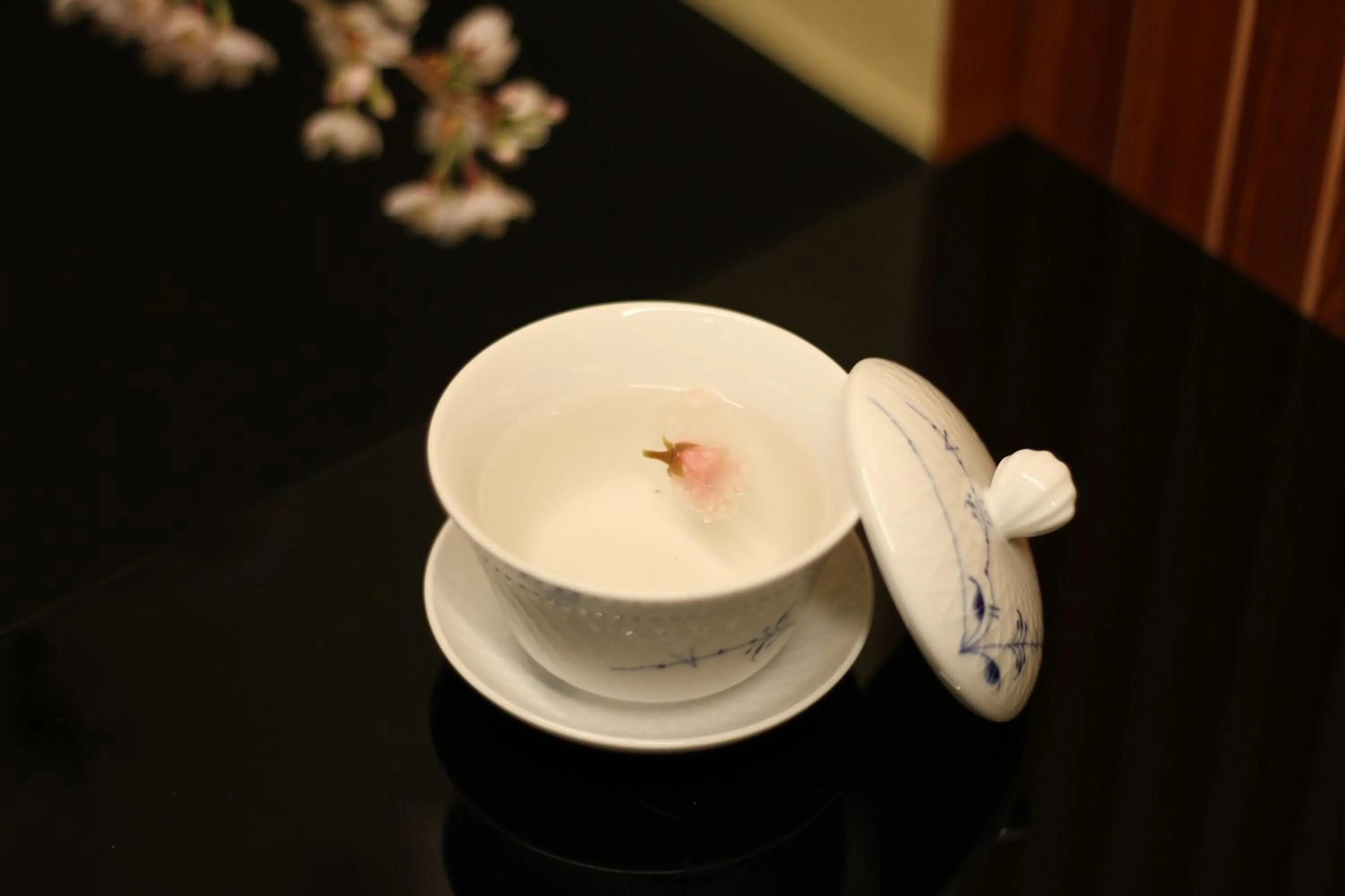 Lounge or bar in THE KITANO HOTEL TOKYO