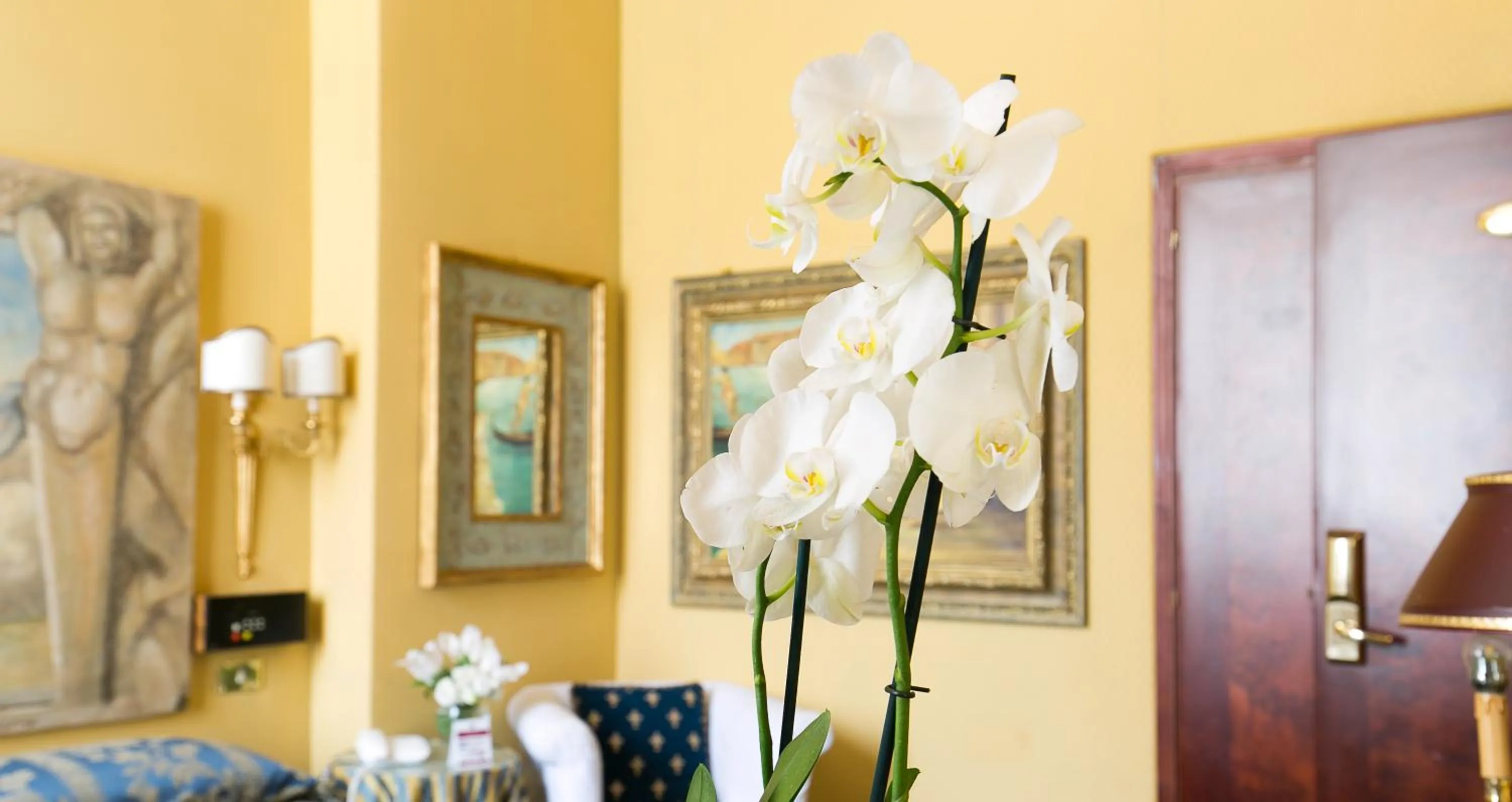 Decorative detail in Hotel Celio