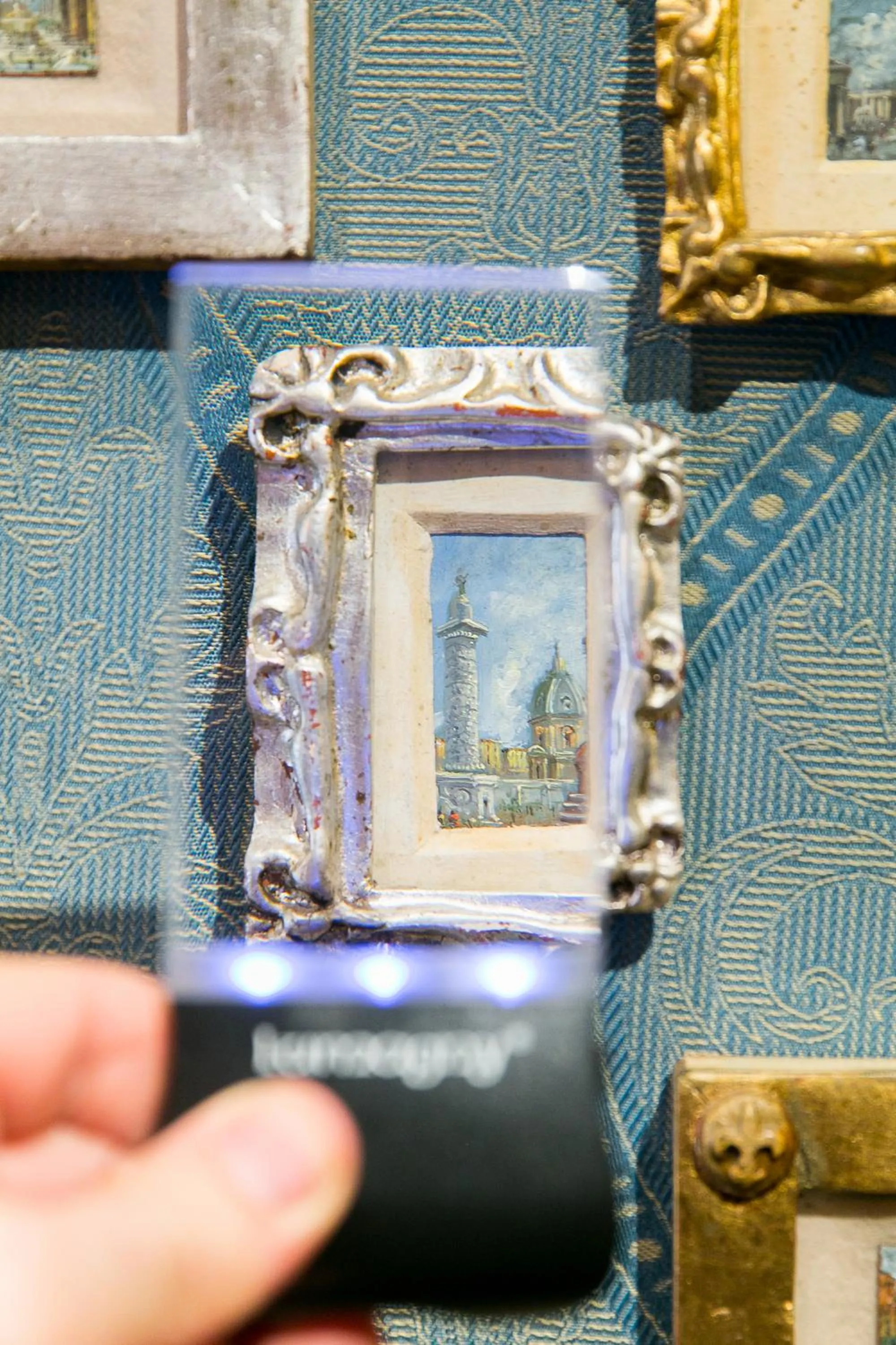 Decorative detail in Hotel Celio