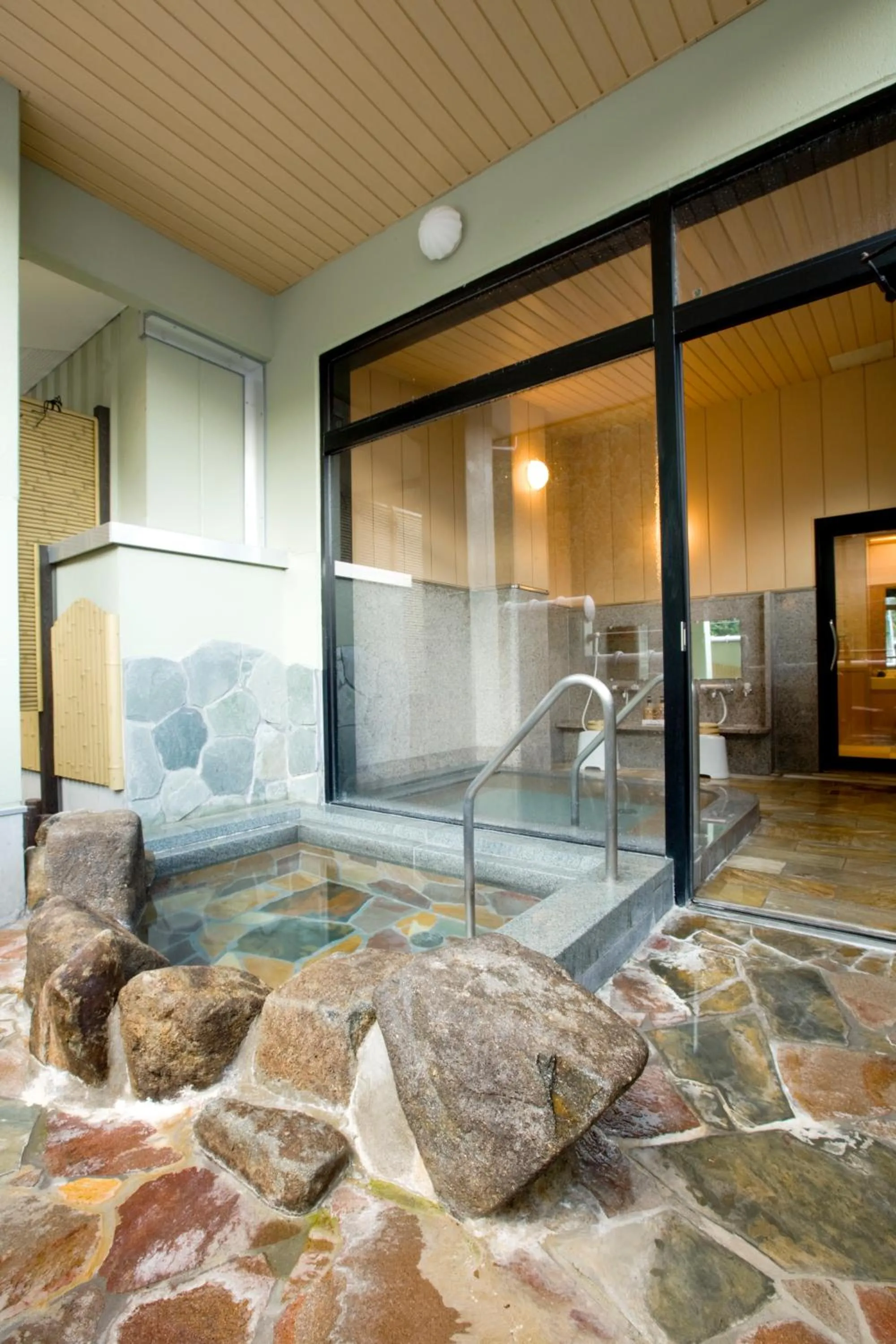 Hot Spring Bath in Yura No Yado Seifuen