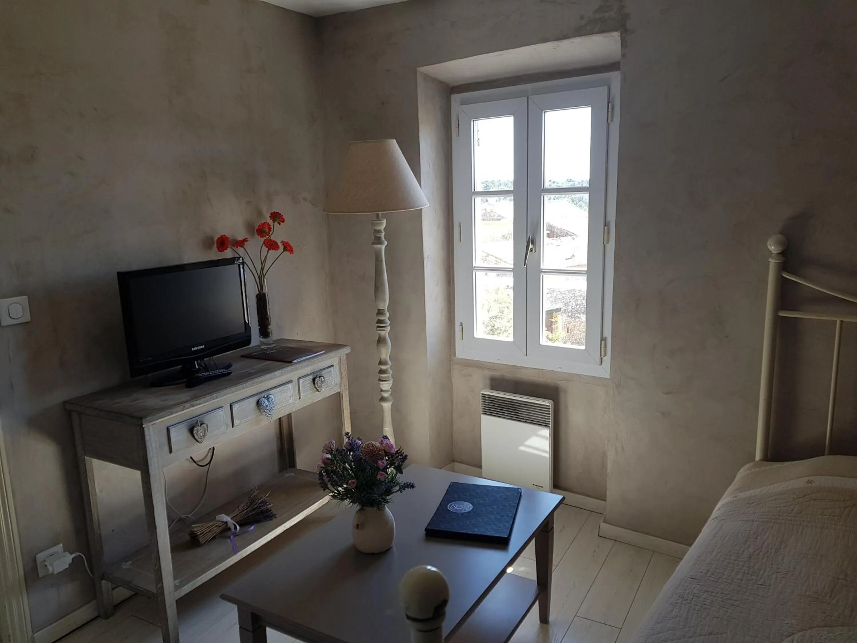 Seating area in Le Crillon