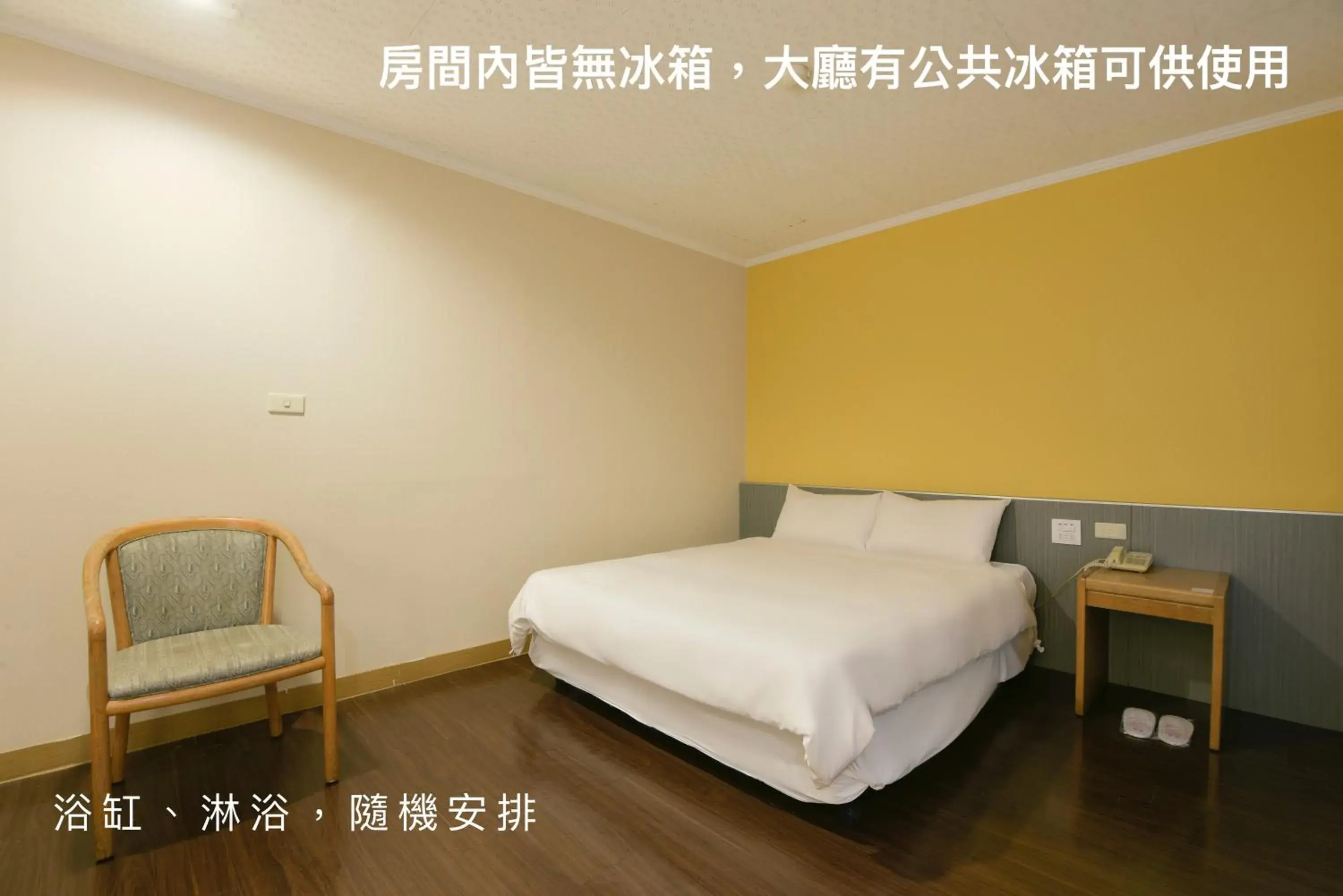 Budget Single Room (no window) in Back Home Hotel Budget Single Room (no window) in Back Home Hotel