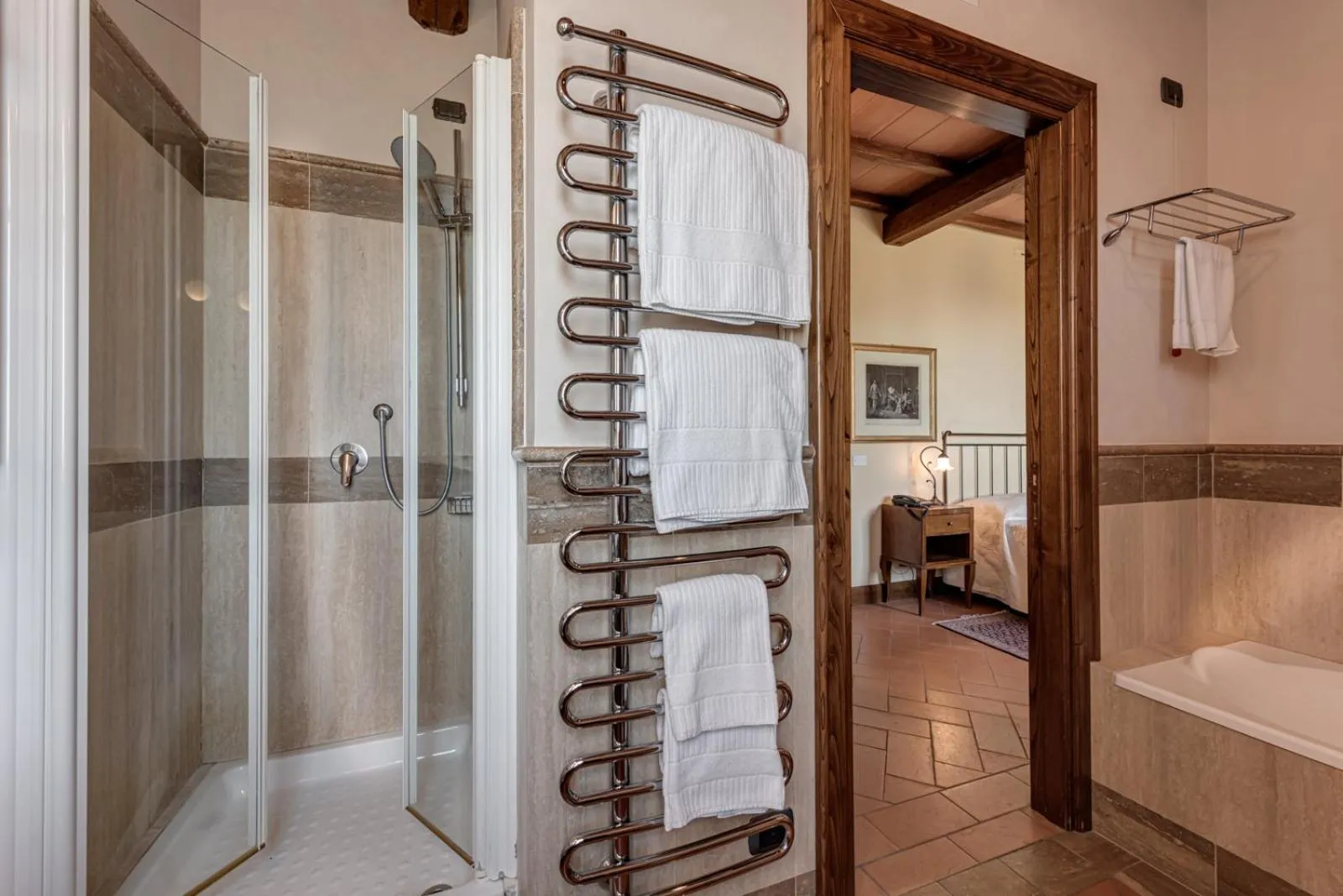 Shower in Locanda Poggioleone
