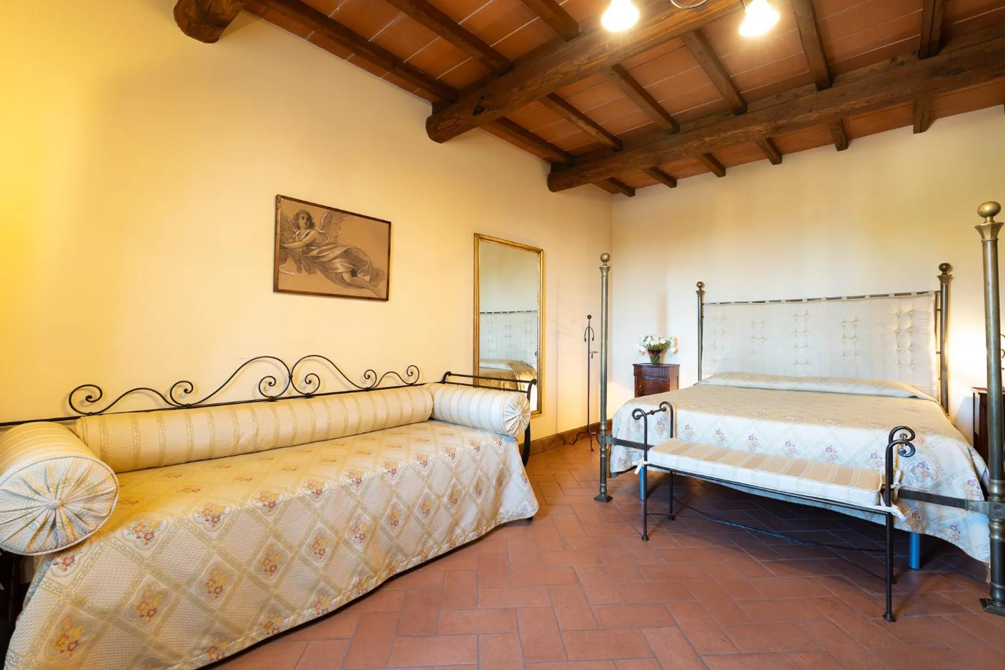 Bedroom, Bed in Locanda Poggioleone