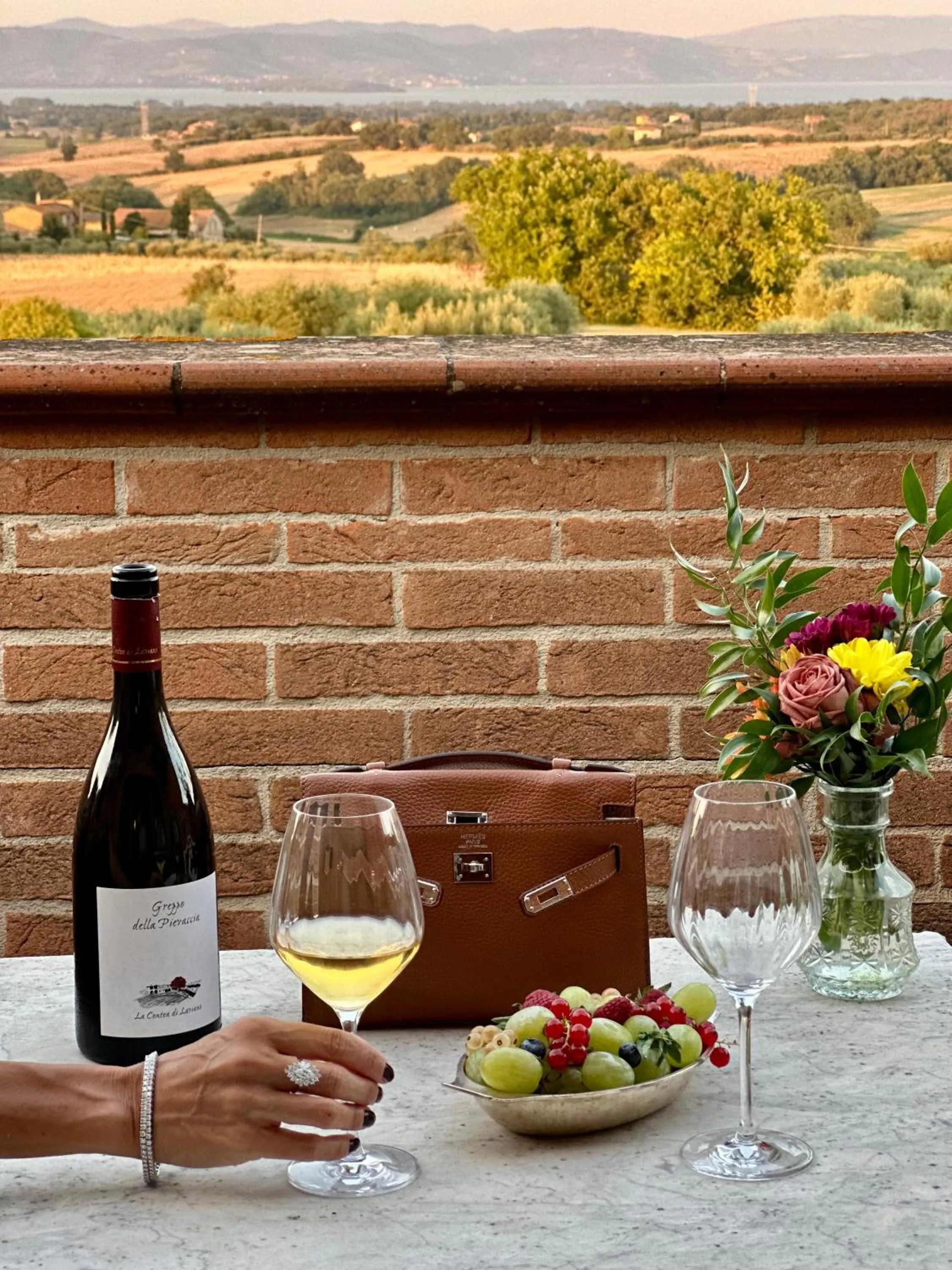 Property building in Locanda Poggioleone