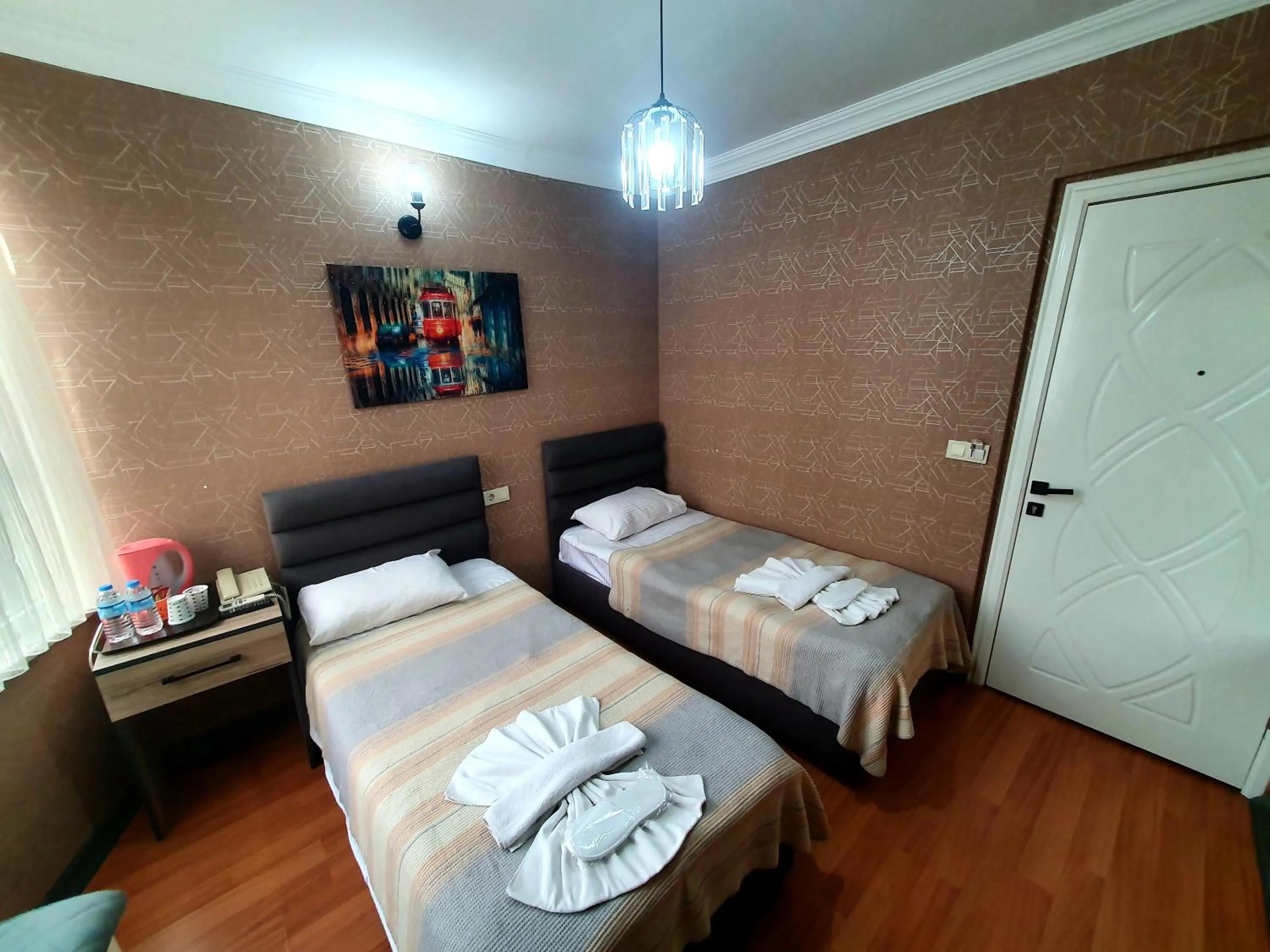 Photo of the whole room, Bed in Omega Luxx Hotel