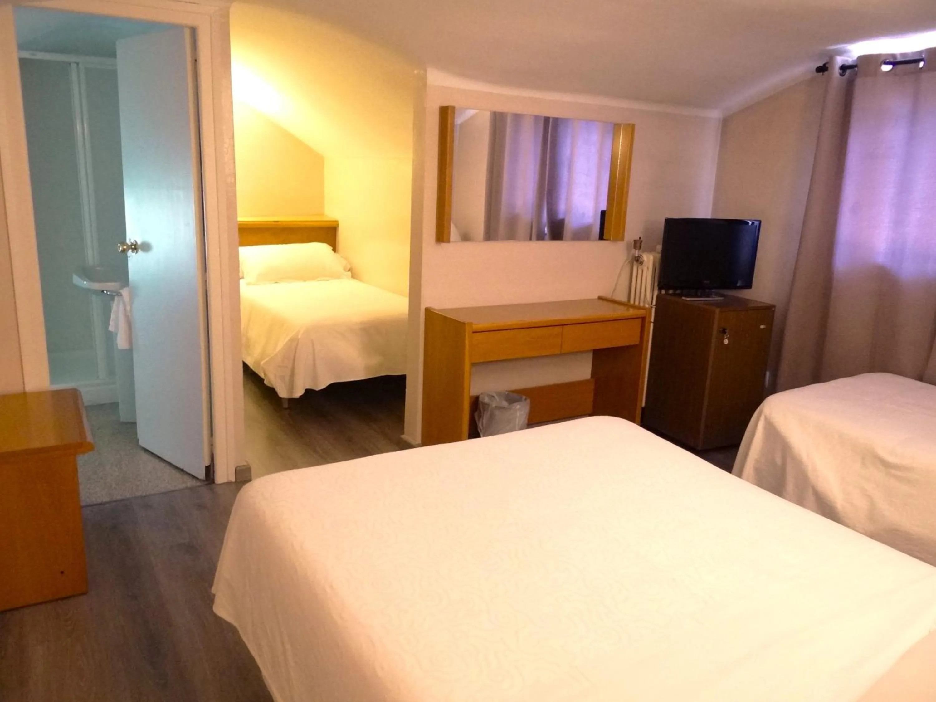 Bed in Hotel Sol-Park