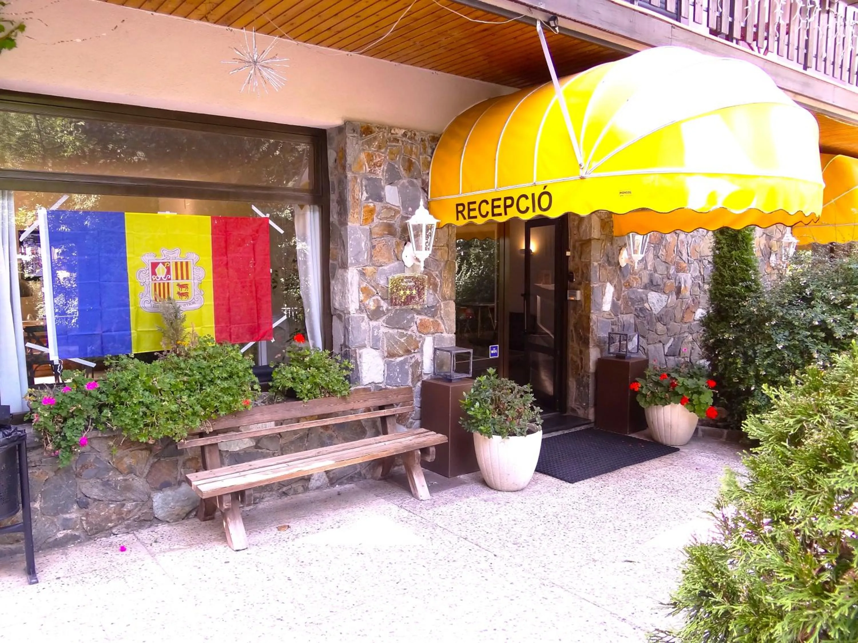 Property building in Hotel Sol-Park