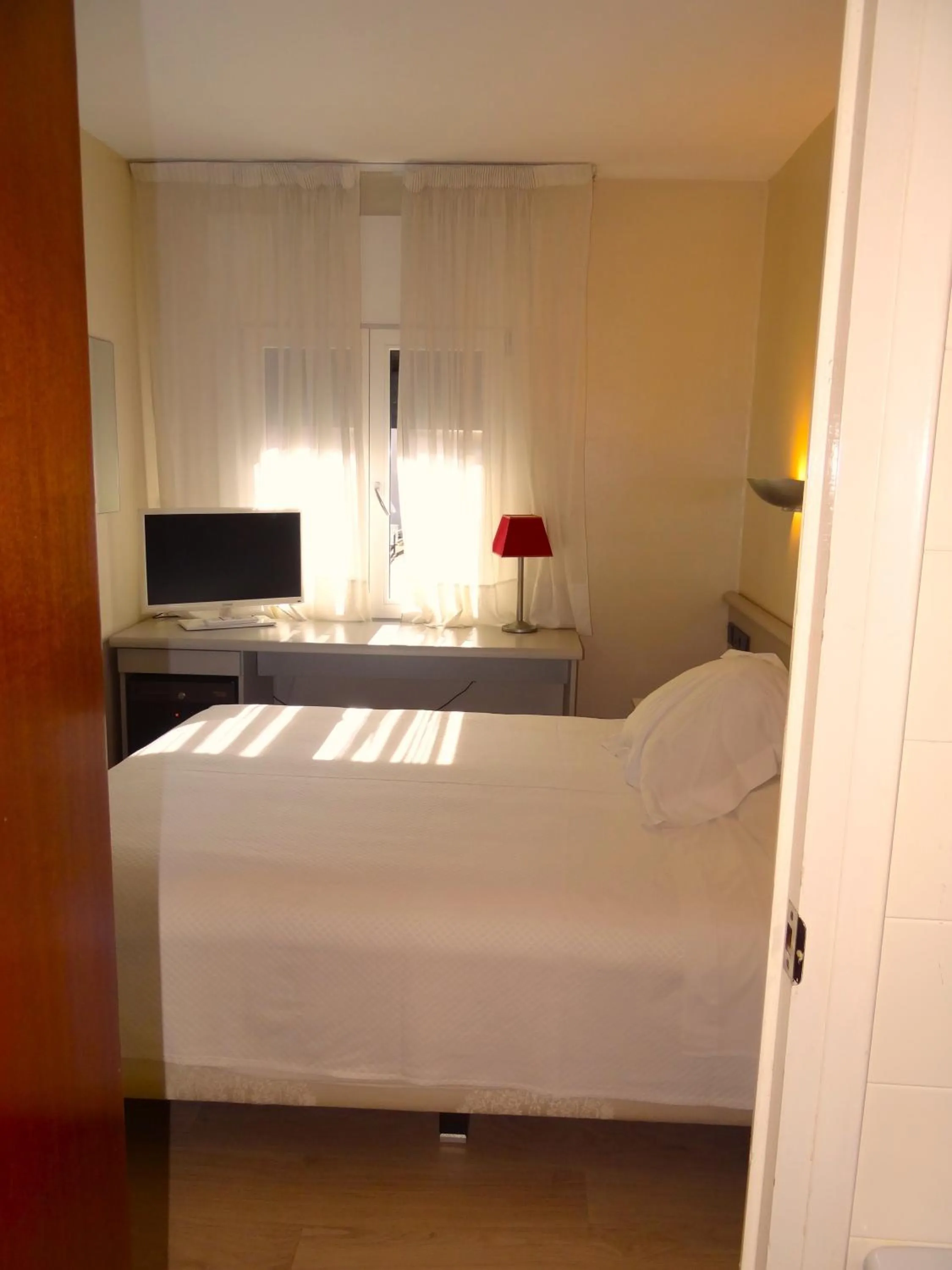 Bedroom, Bed in Hotel Sol-Park