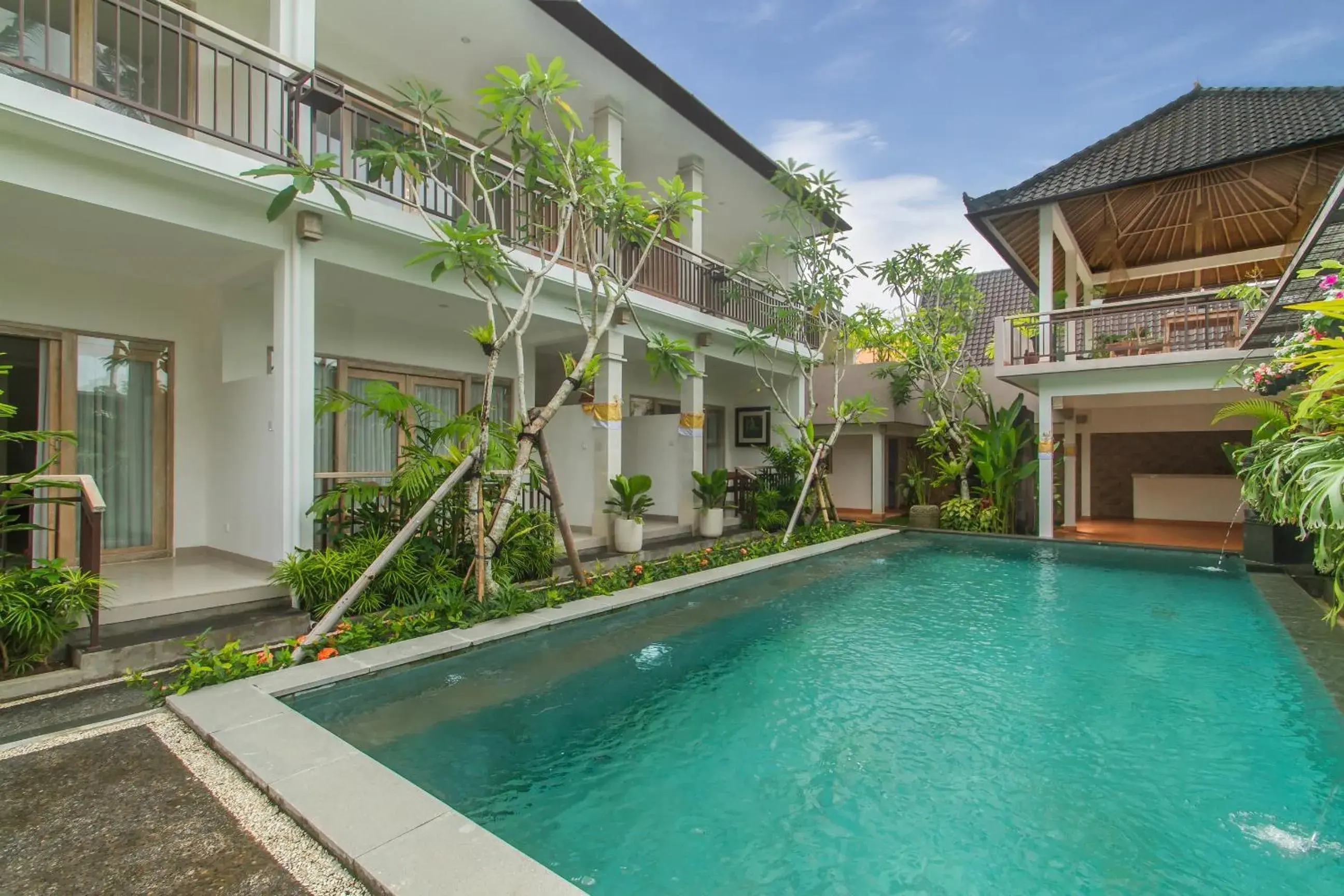 Suite with Pool Access in Tri Dewi Residence by GenuineHost Suite with Pool Access in Tri Dewi Residence by GenuineHost