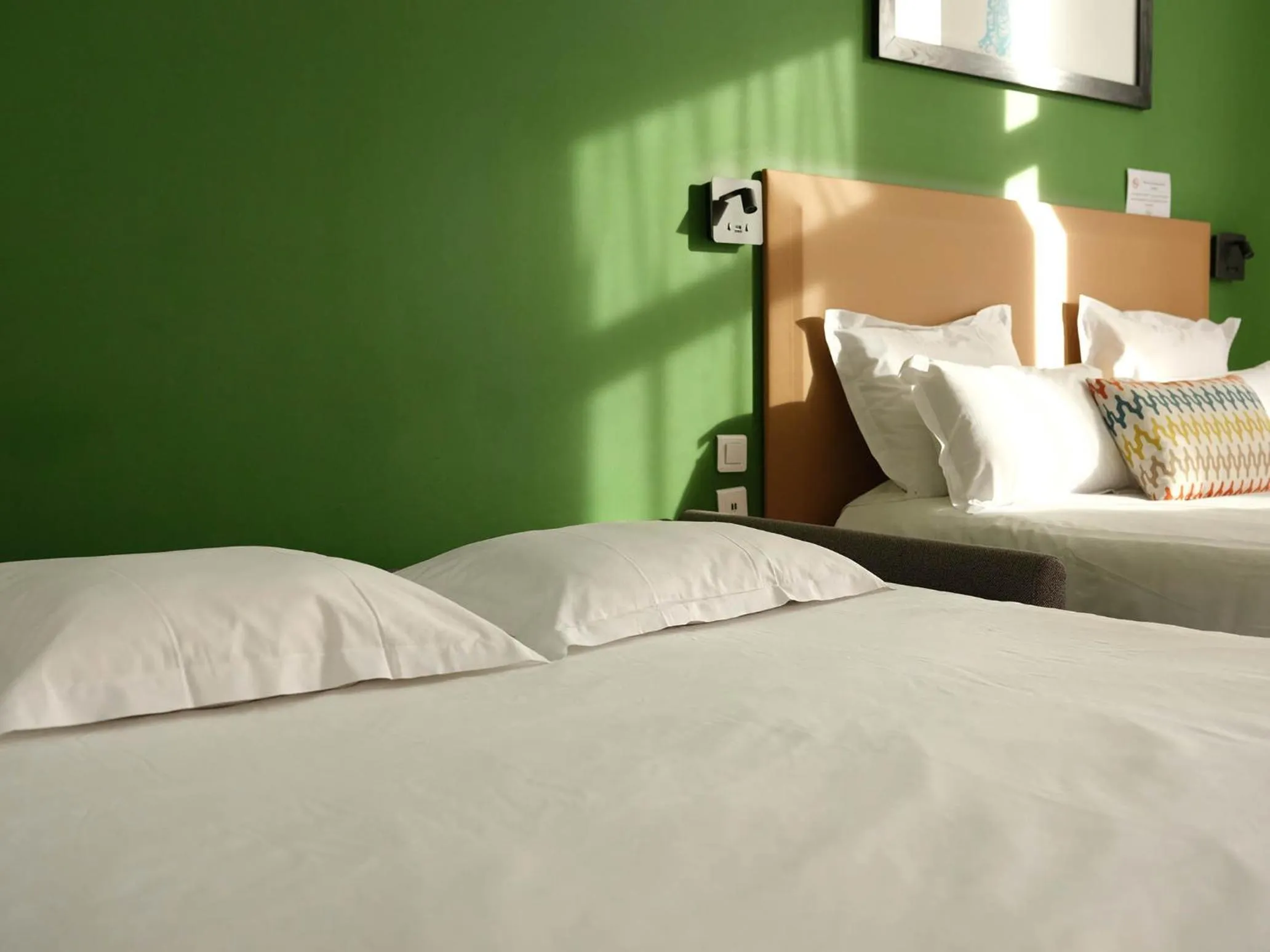 Photo of the whole room, Bed in Logis Hôtel de l'Europe