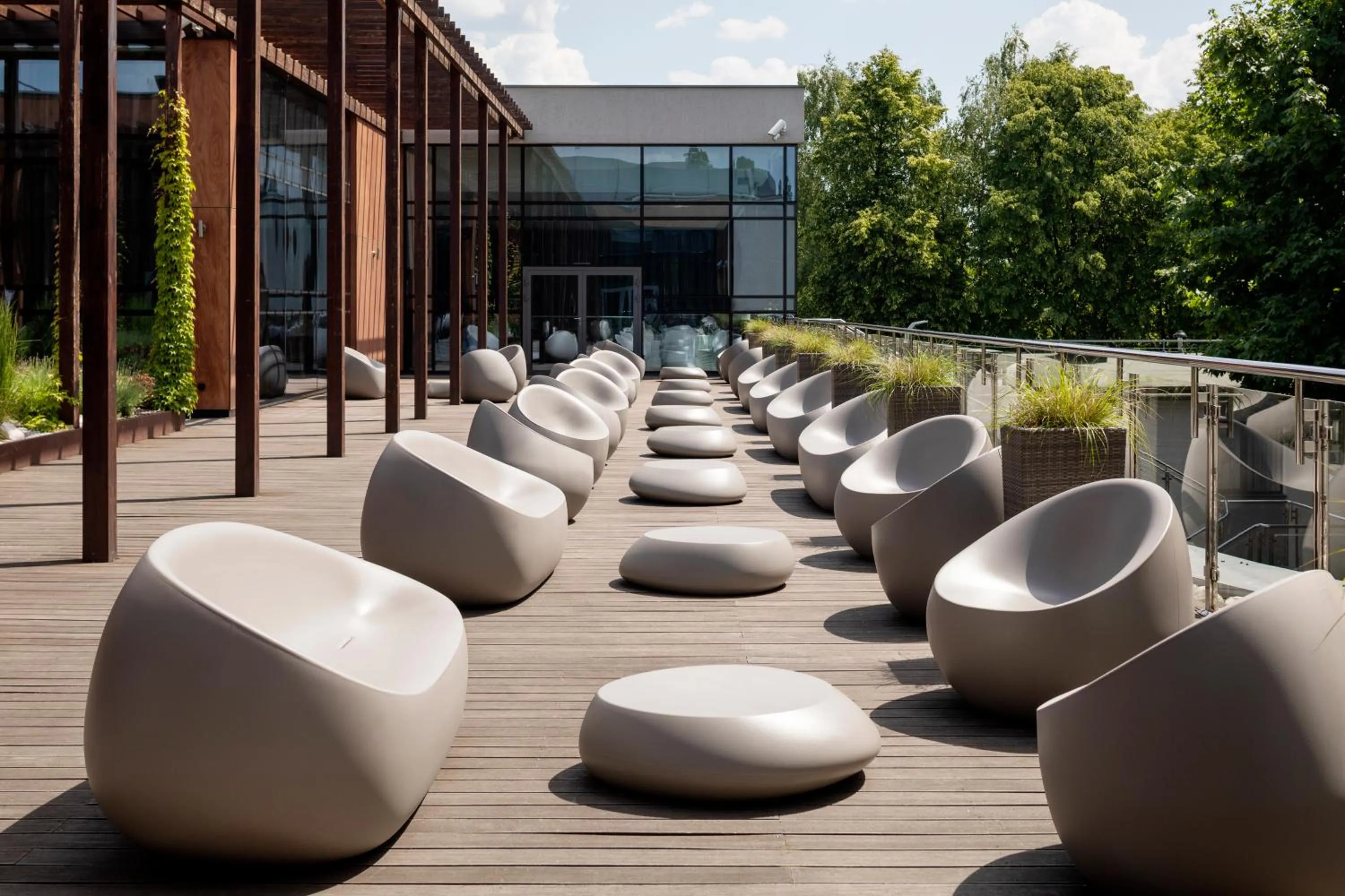 Seating area in Hotel Warszawianka