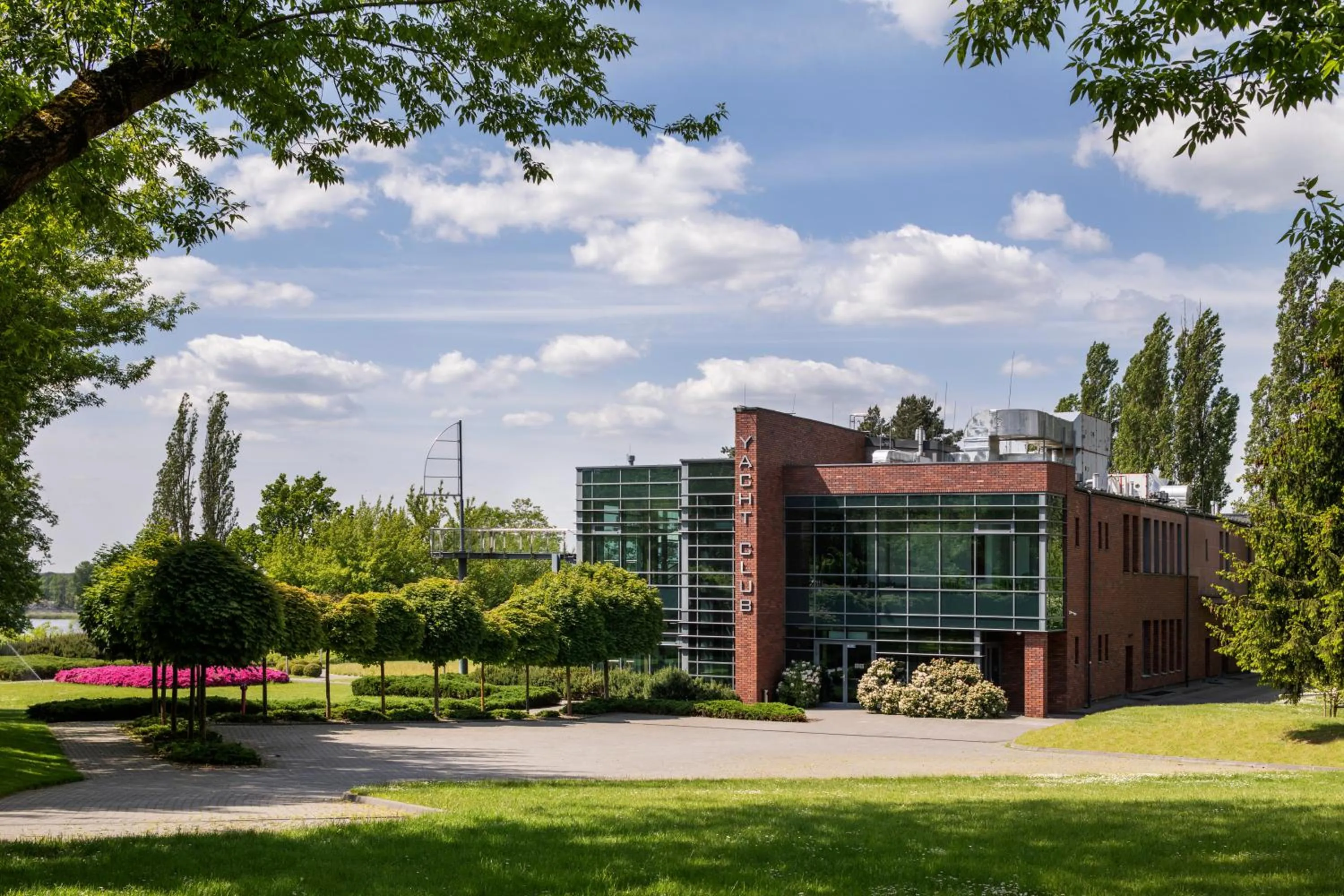 Restaurant/places to eat in Hotel Warszawianka